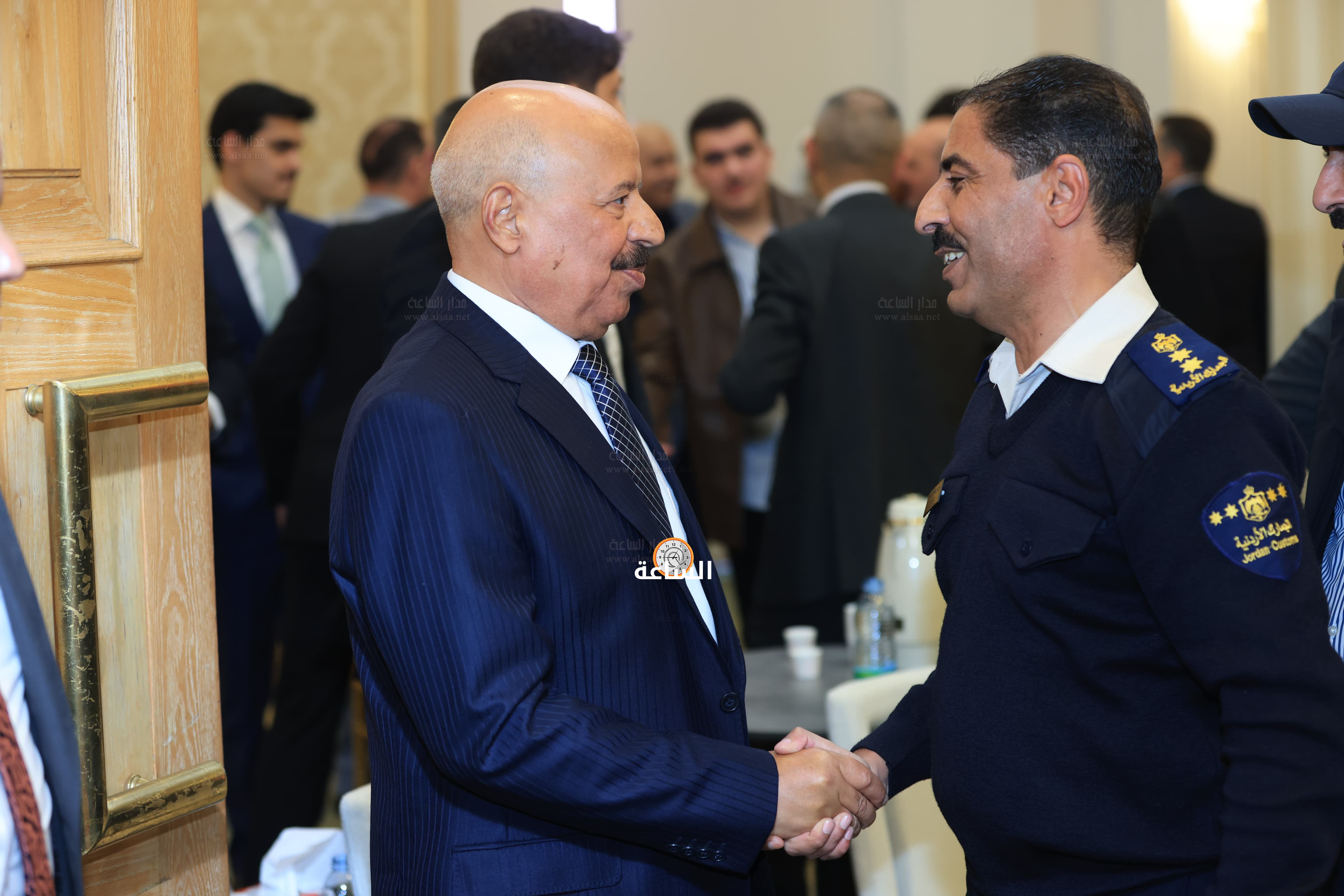 Madar Al-Saa Images 0.09937405368817775