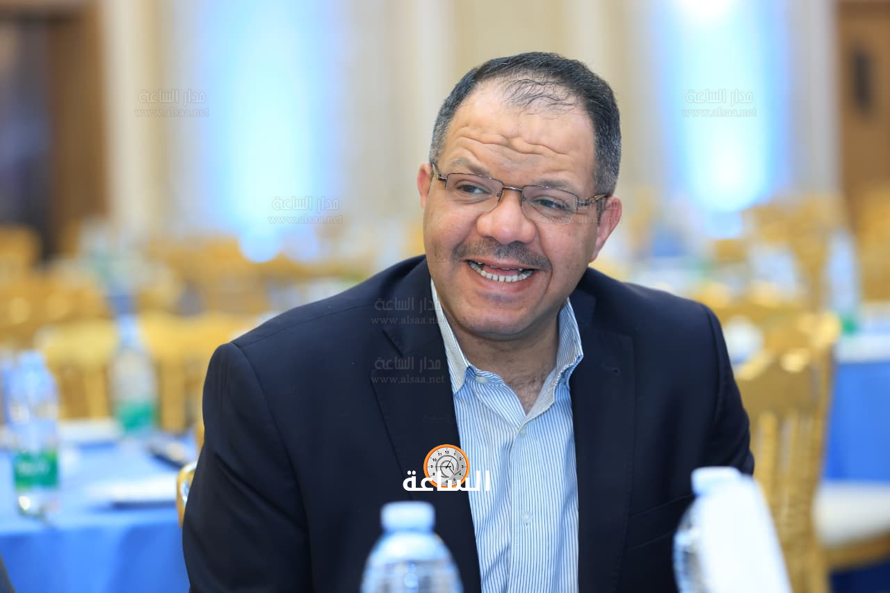 Madar Al-Saa Images 0.35556470954838637