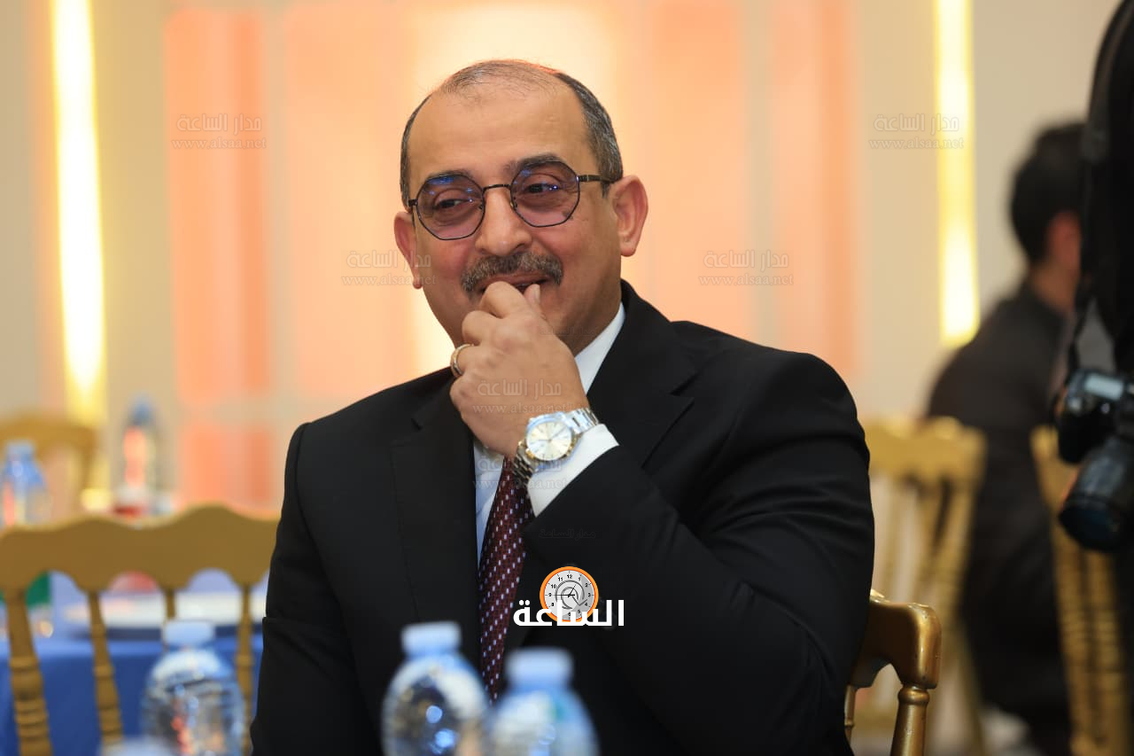 Madar Al-Saa Images 0.2435029044931324