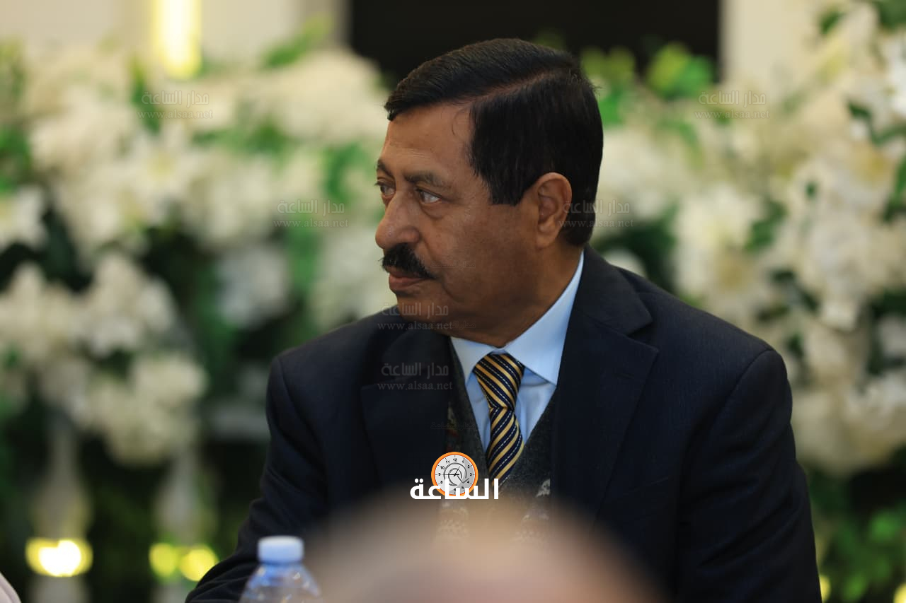 Madar Al-Saa Images 0.6583558565158015