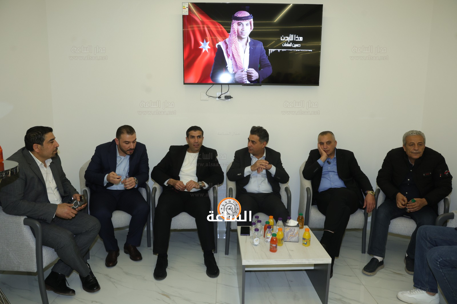 Madar Al-Saa Images 0.6161311639247631