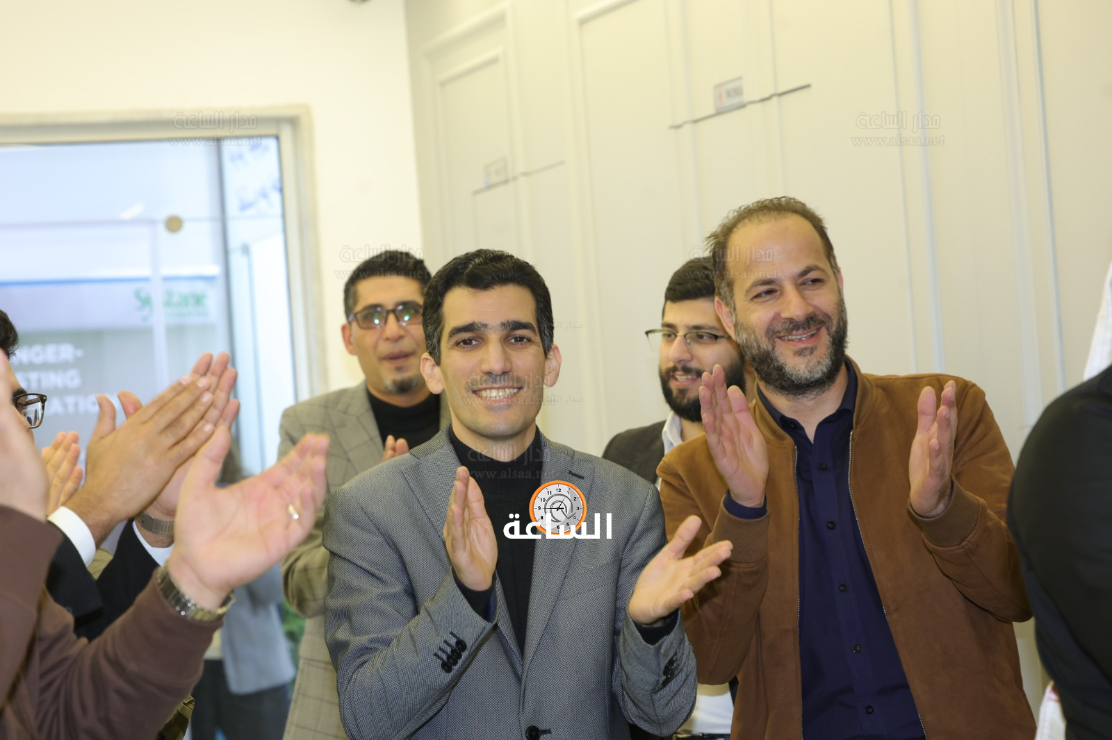 Madar Al-Saa Images 0.9665044167201077