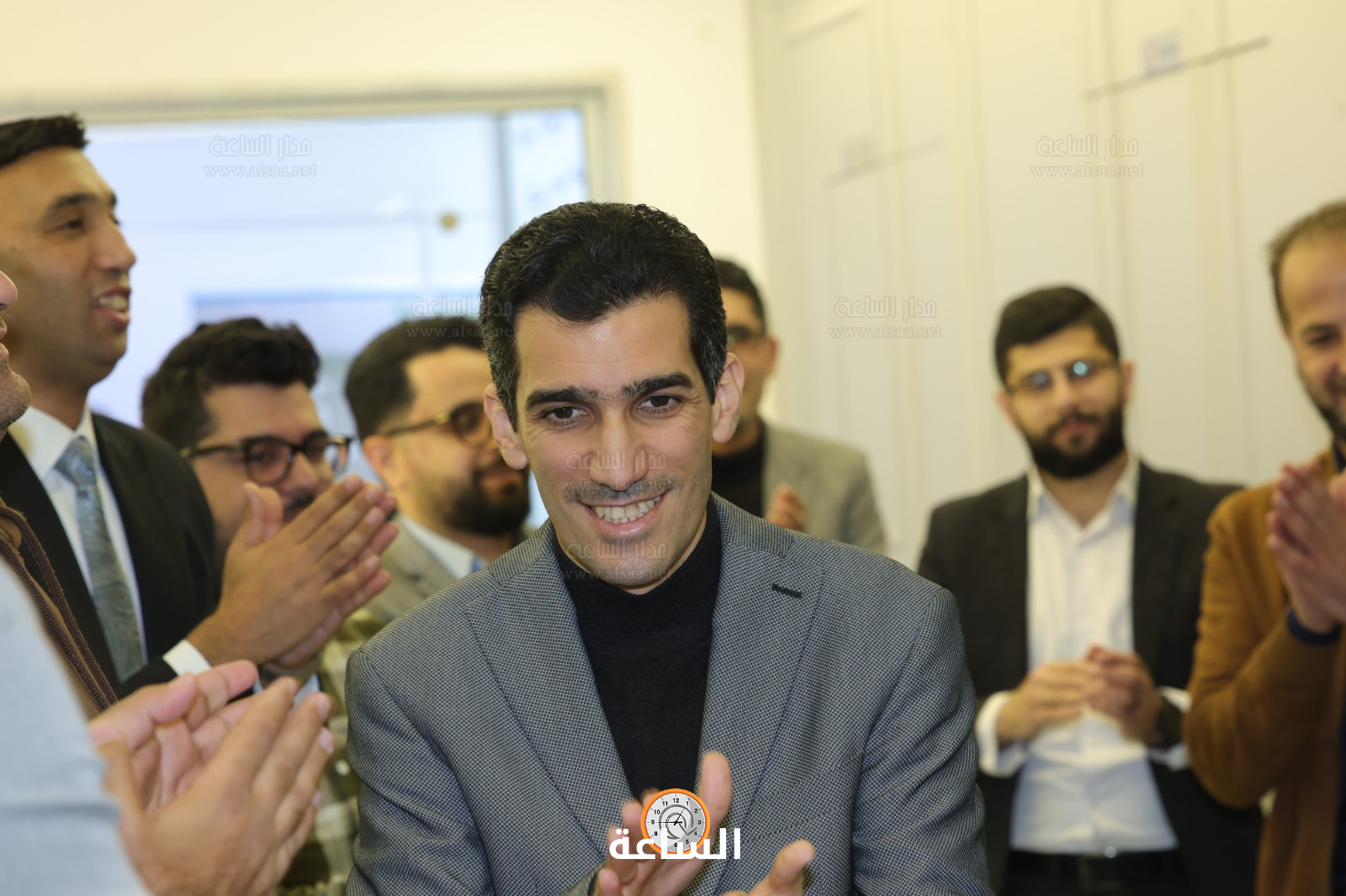 Madar Al-Saa Images 0.9938919213882417