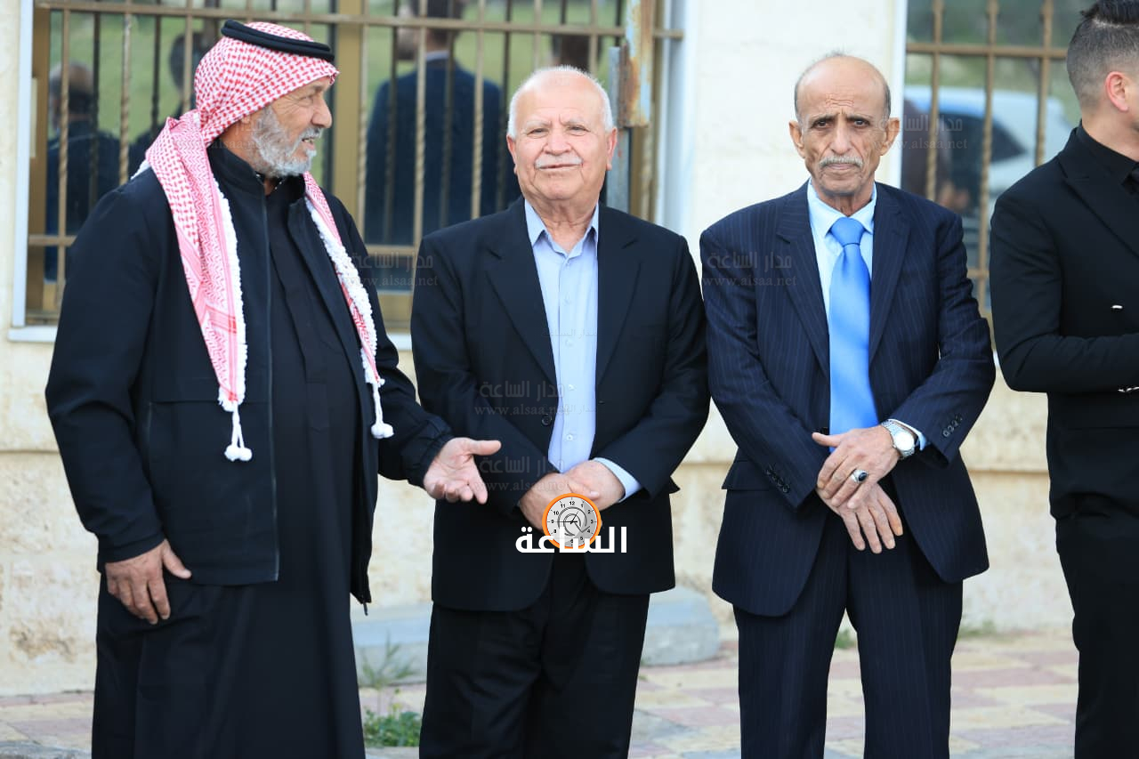 Madar Al-Saa Images 0.8498550494618164