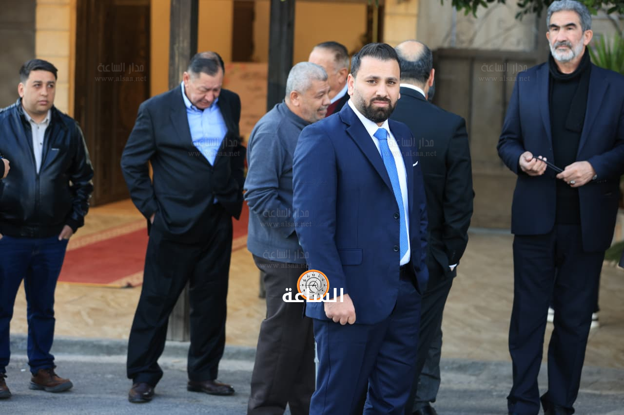 Madar Al-Saa Images 0.09688792720509554