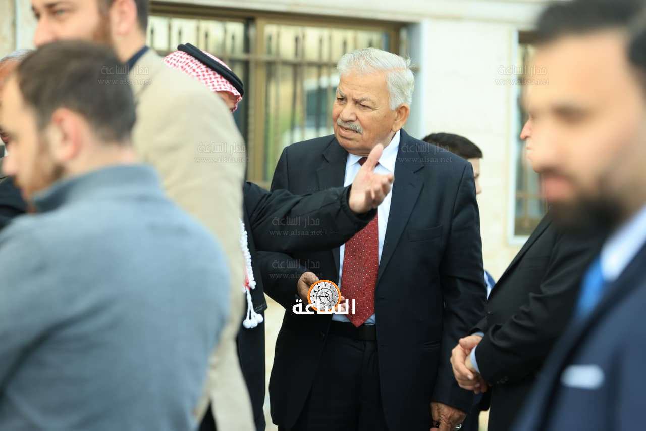 Madar Al-Saa Images 0.1958420194860897