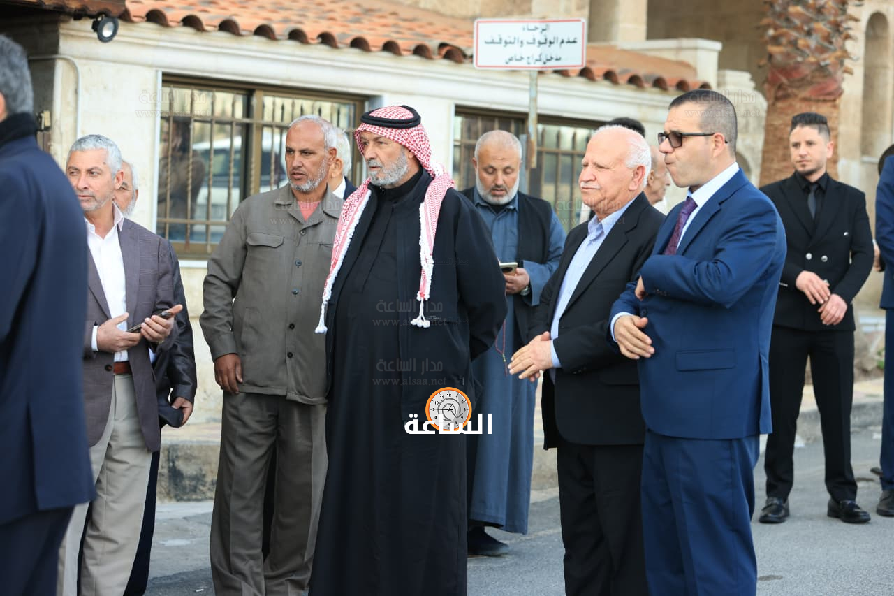 Madar Al-Saa Images 0.9657501188513073