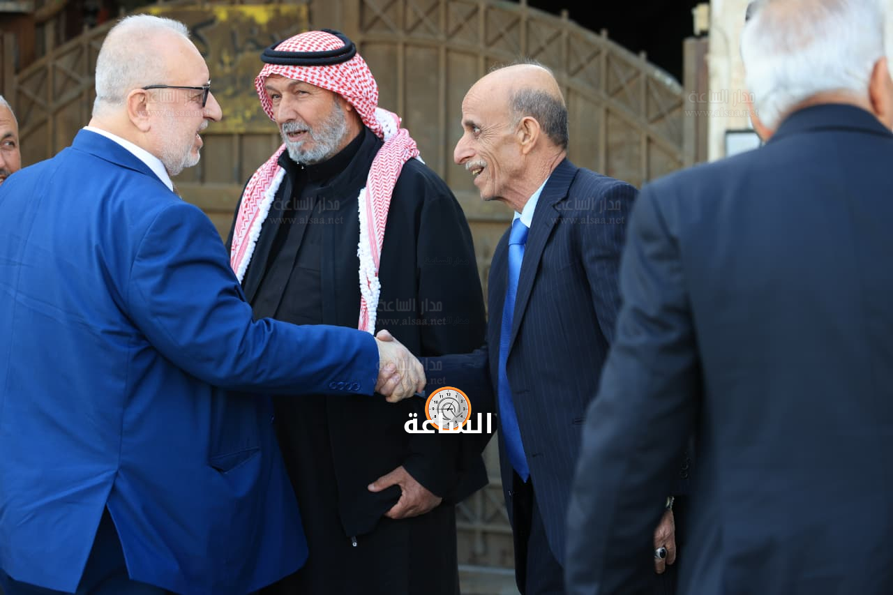 Madar Al-Saa Images 0.8980700371460911