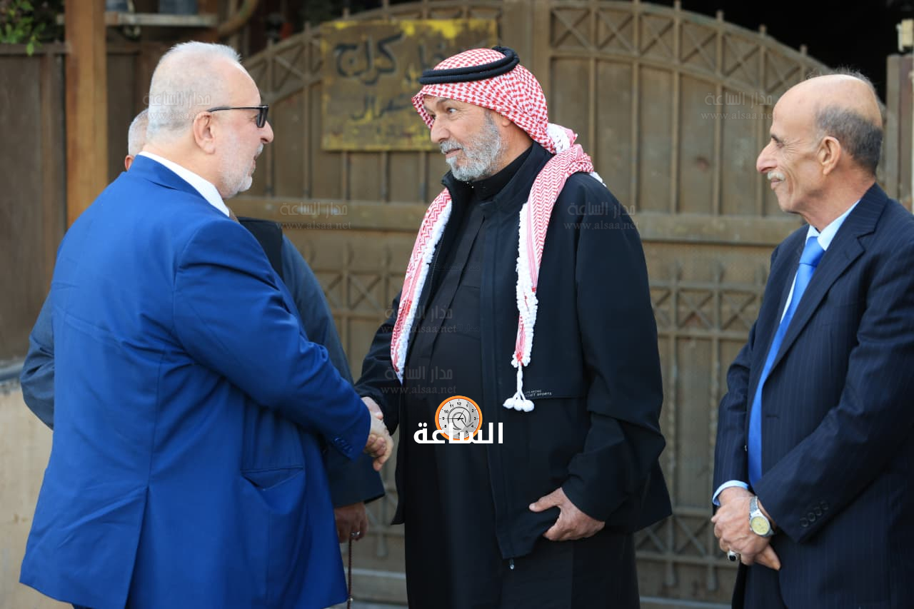 Madar Al-Saa Images 0.2337115693205465