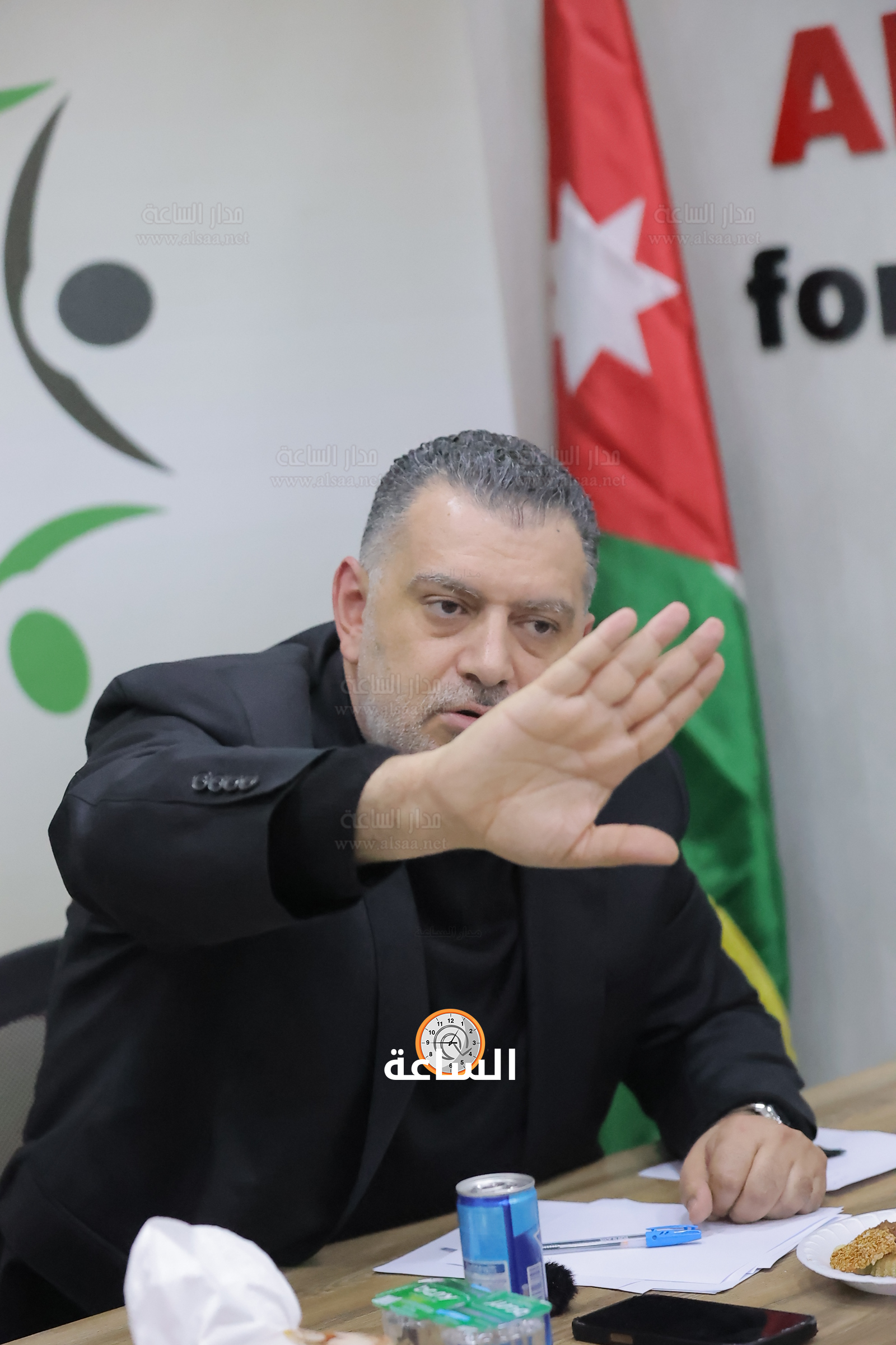 Madar Al-Saa Images 0.739950808304837