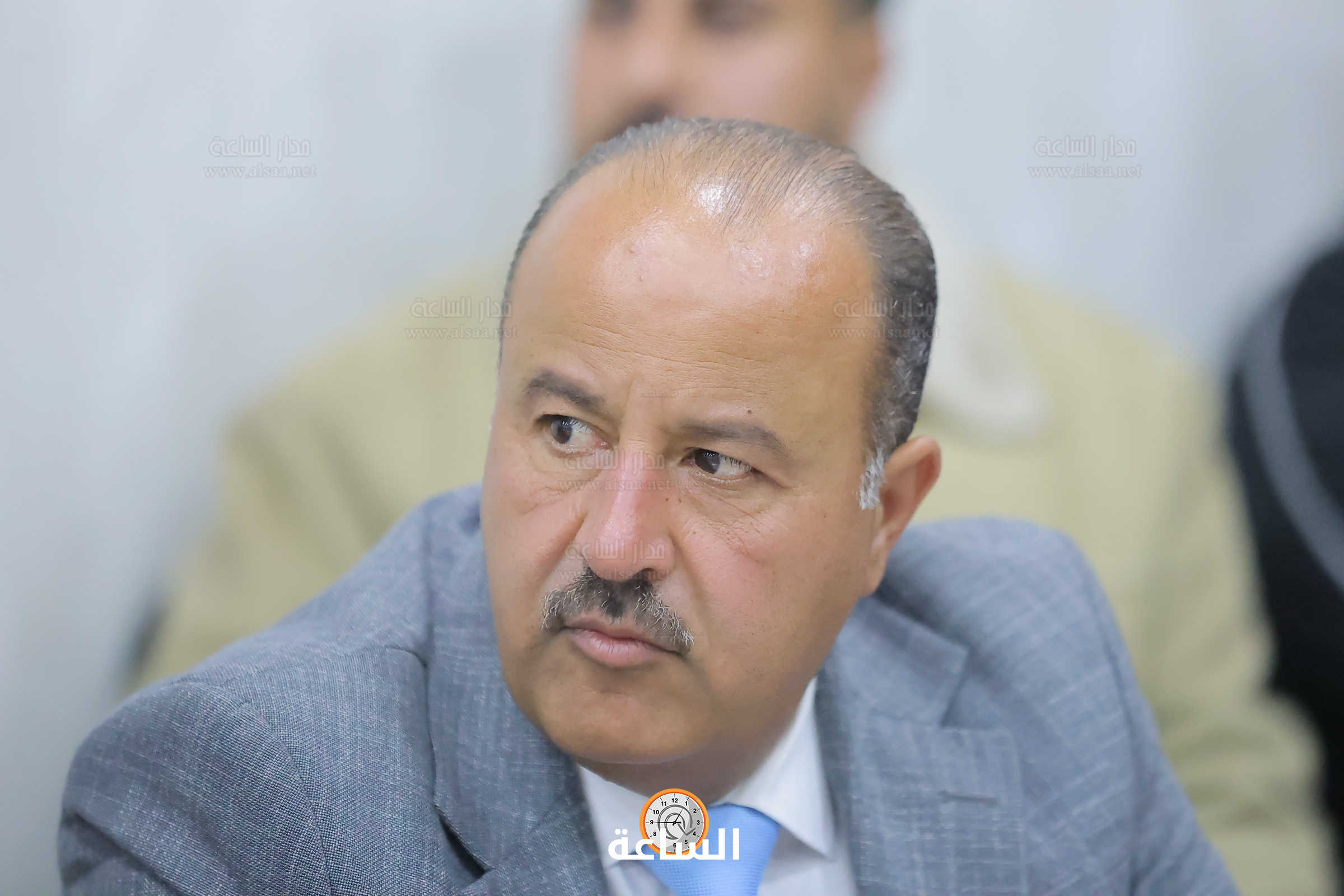 Madar Al-Saa Images 0.5940528831000988