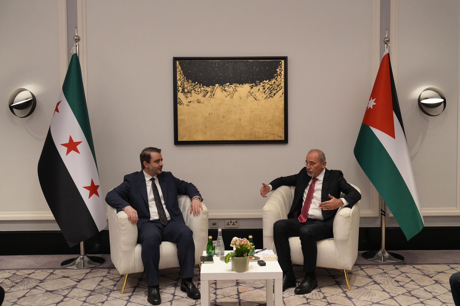 Madar Al-Saa Images 0.23626856532506313