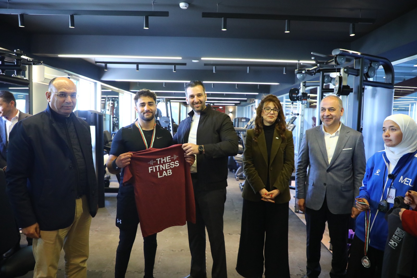 Madar Al-Saa Images 0.7254601547417402