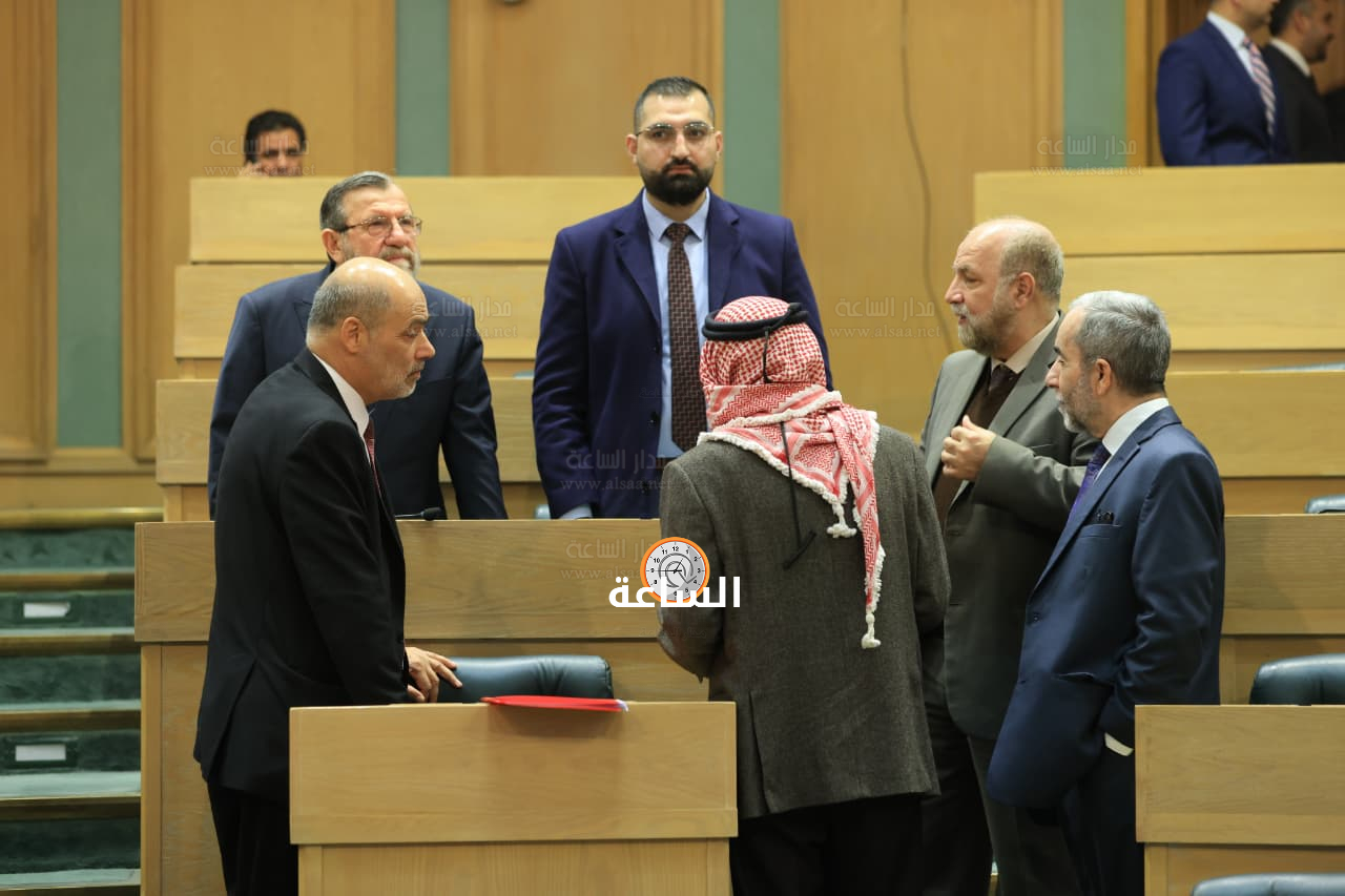 Madar Al-Saa Images 0.8457199357326332