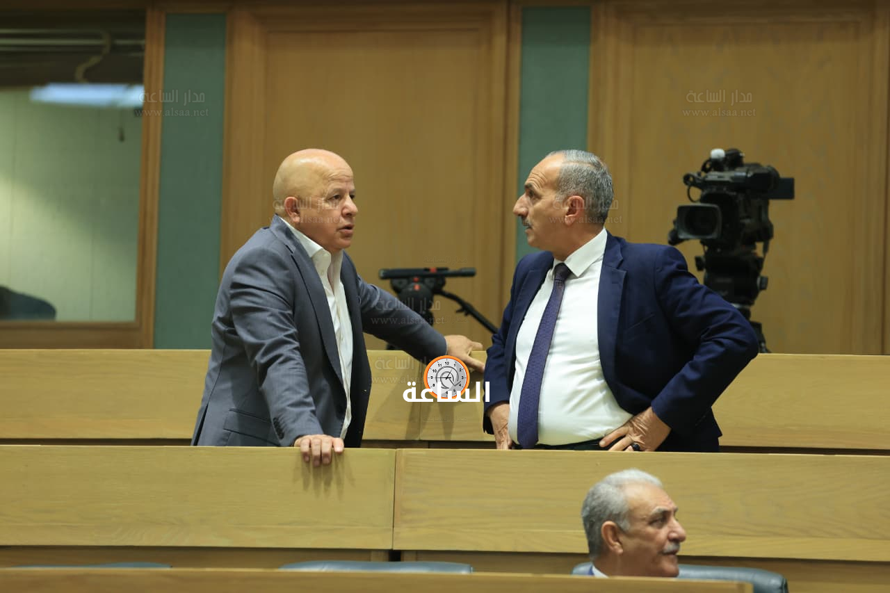 Madar Al-Saa Images 0.49499049879830115