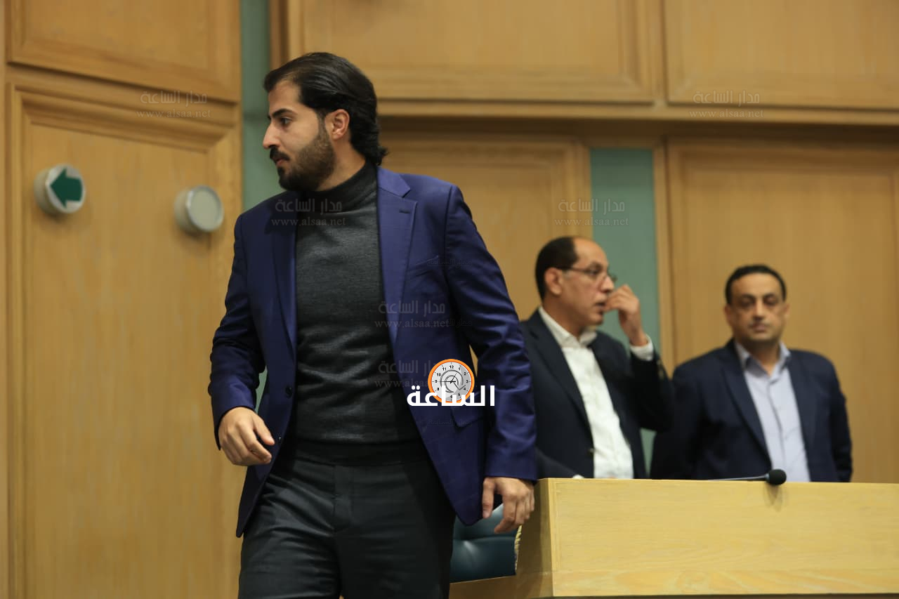 Madar Al-Saa Images 0.878105415103324