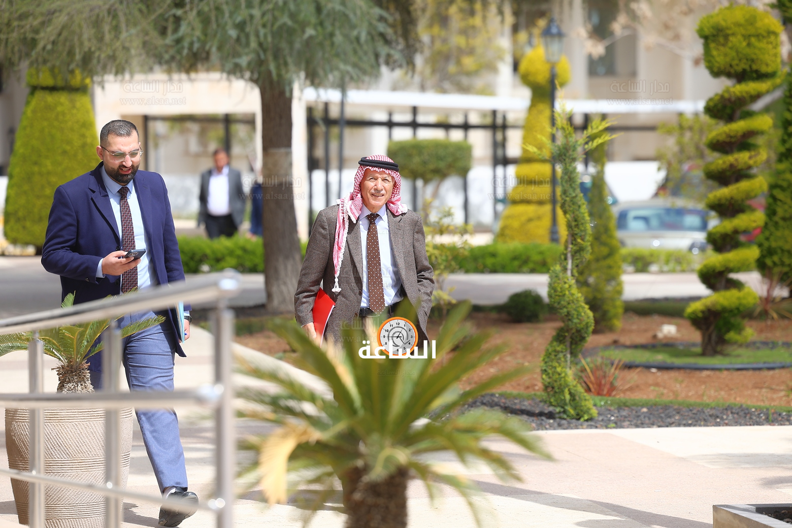 Madar Al-Saa Images 0.44365653289631723