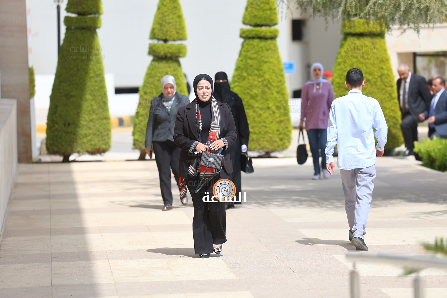 Madar Al-Saa Images 0.56759531031422