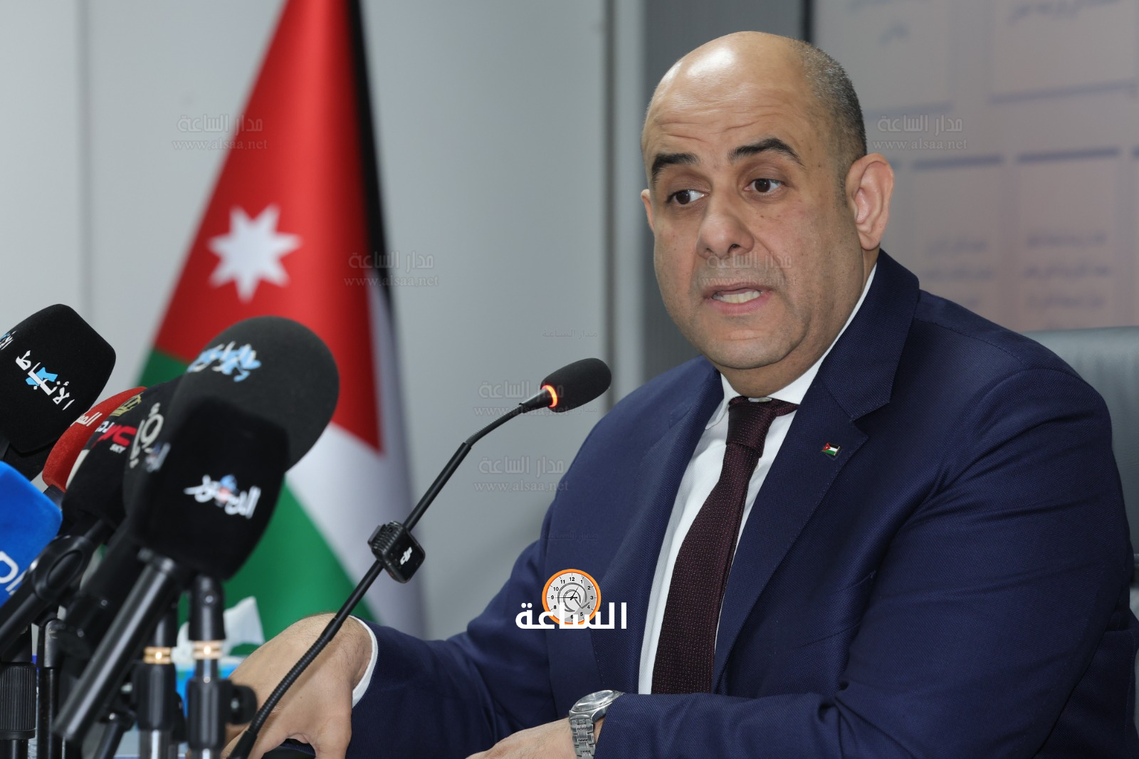 Madar Al-Saa Images 0.8087094851182183