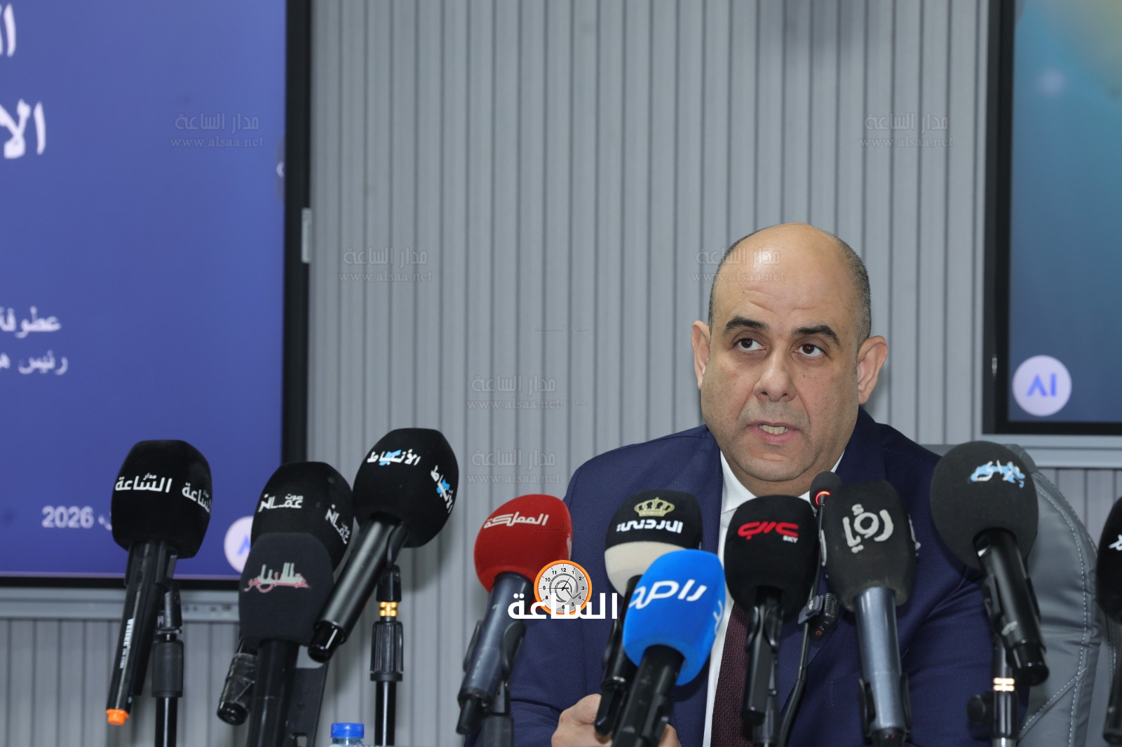 Madar Al-Saa Images 0.6187088509242322