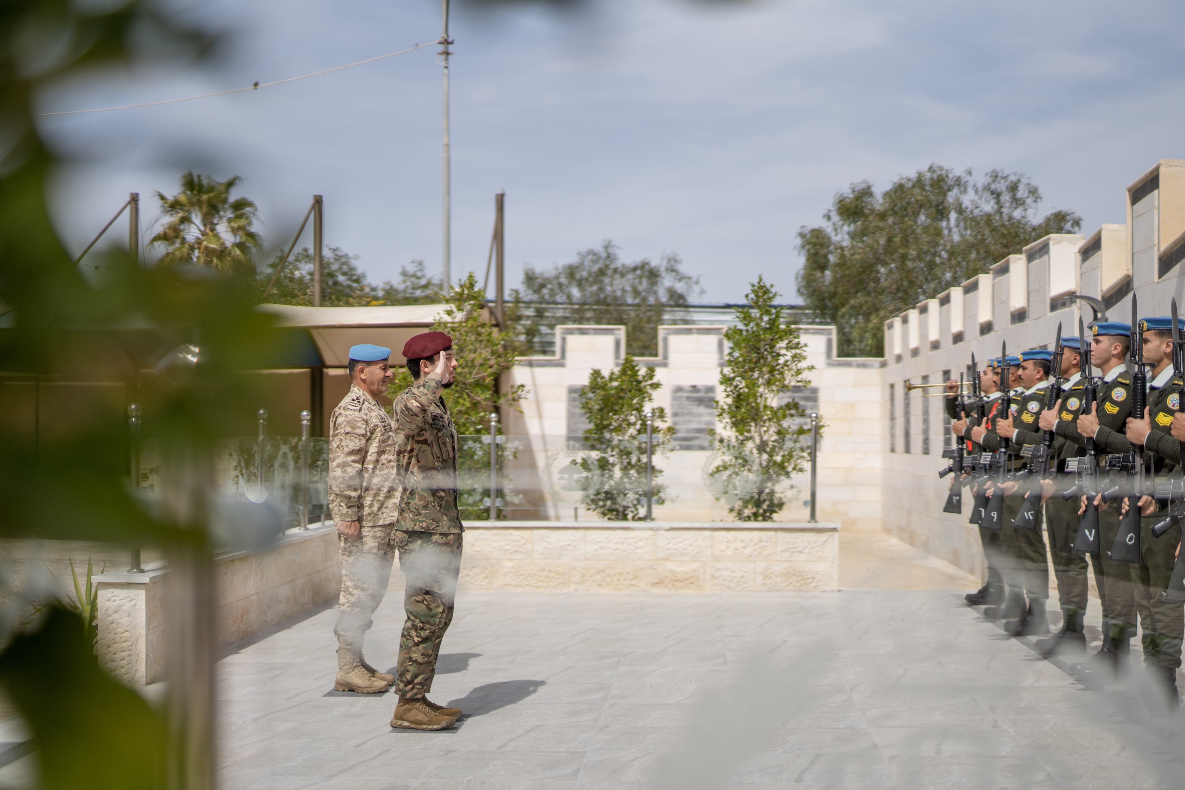 Madar Al-Saa Images 0.06676768612528616