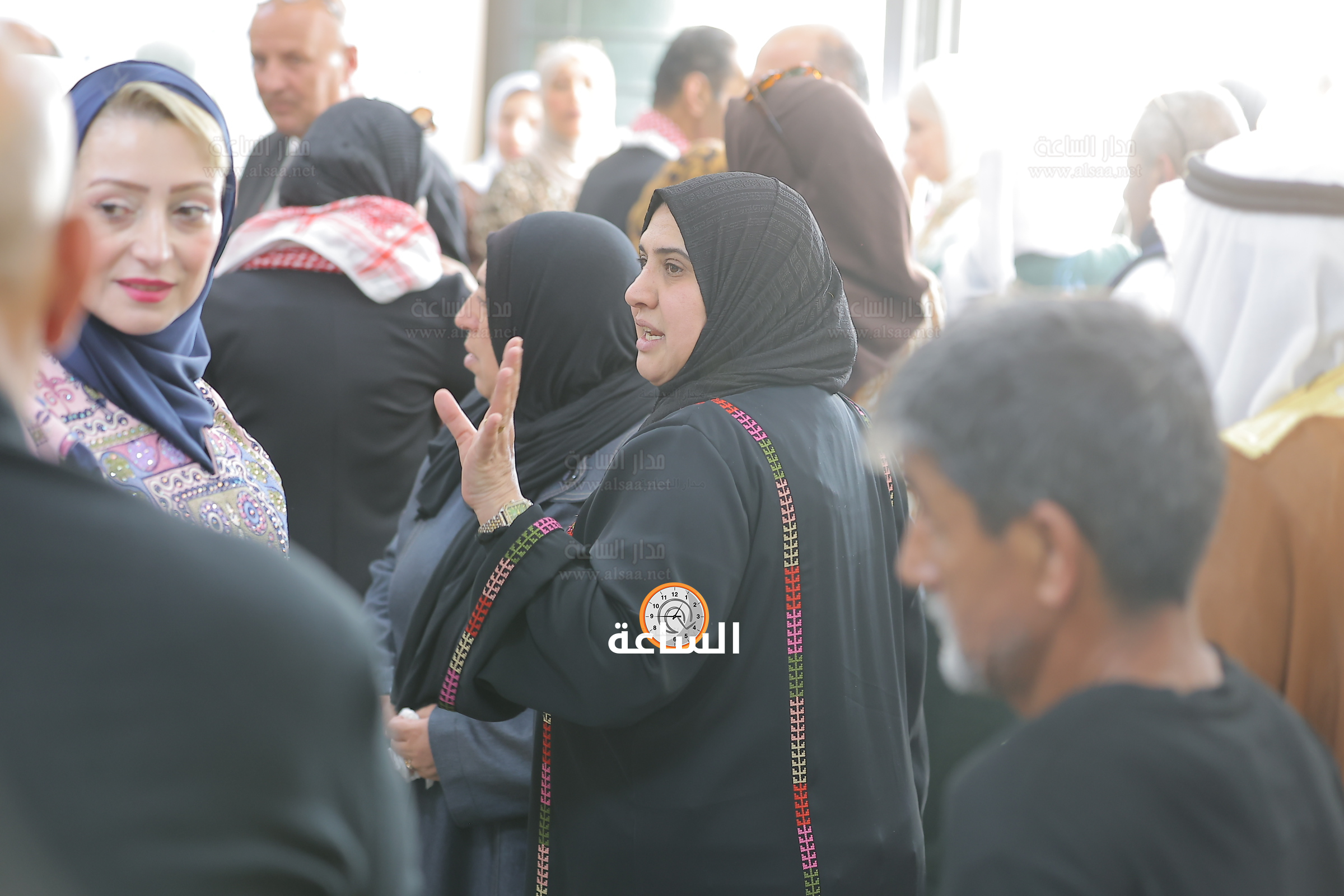 Madar Al-Saa Images 0.6497352523096587