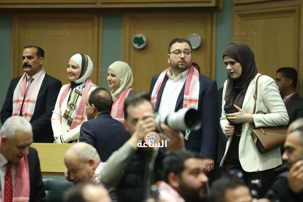 Madar Al-Saa Images 0.28336479359602107