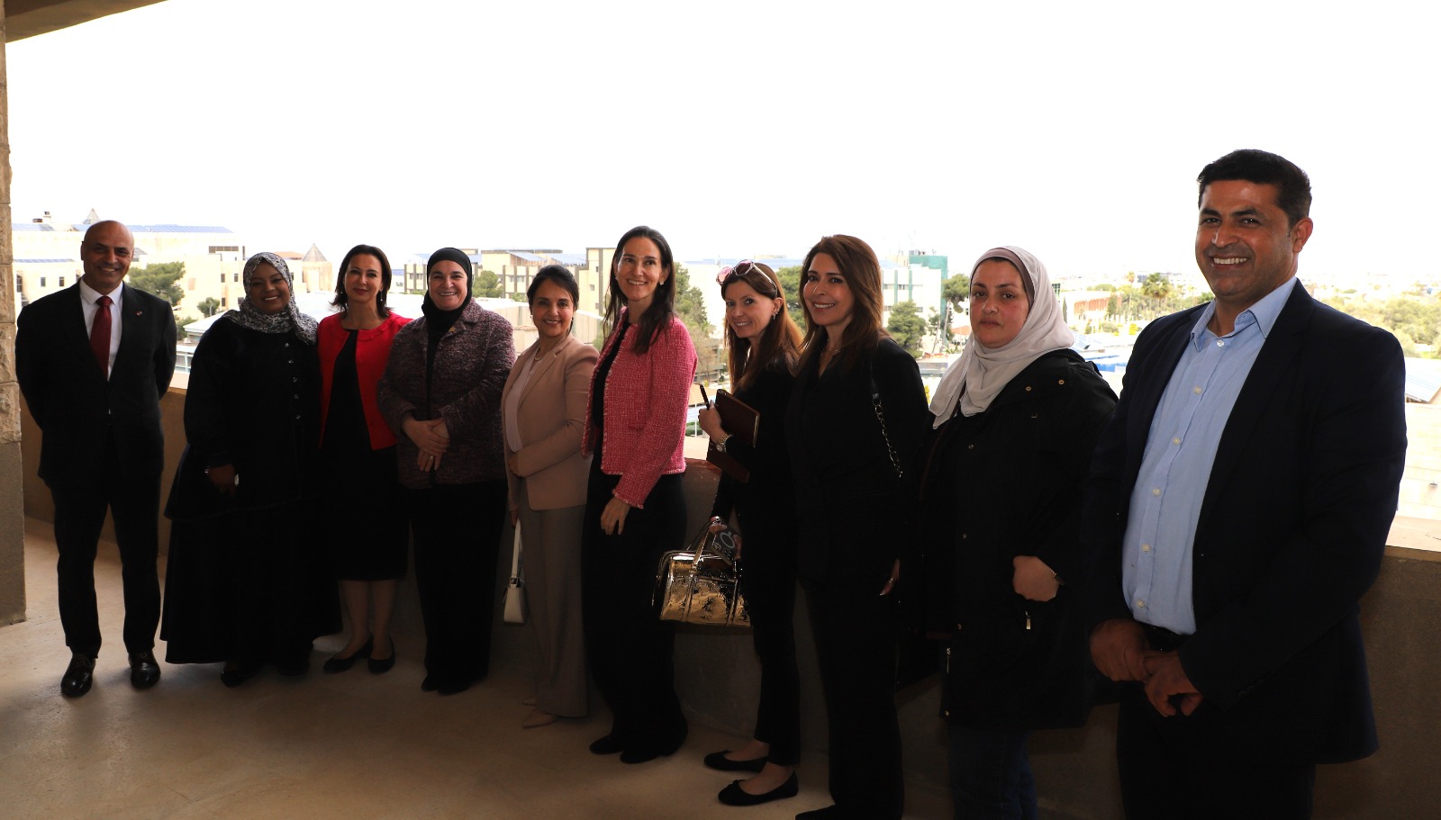 Madar Al-Saa Images 0.7695194847195367