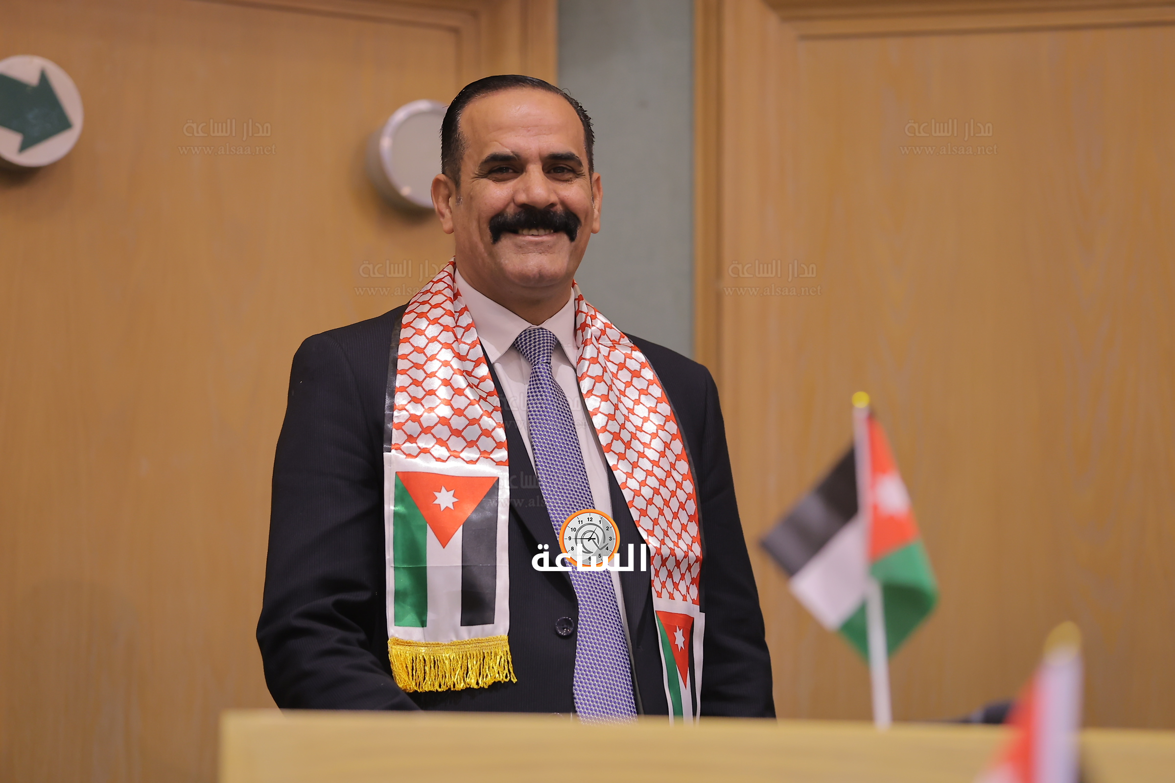 Madar Al-Saa Images 0.13812114025807132