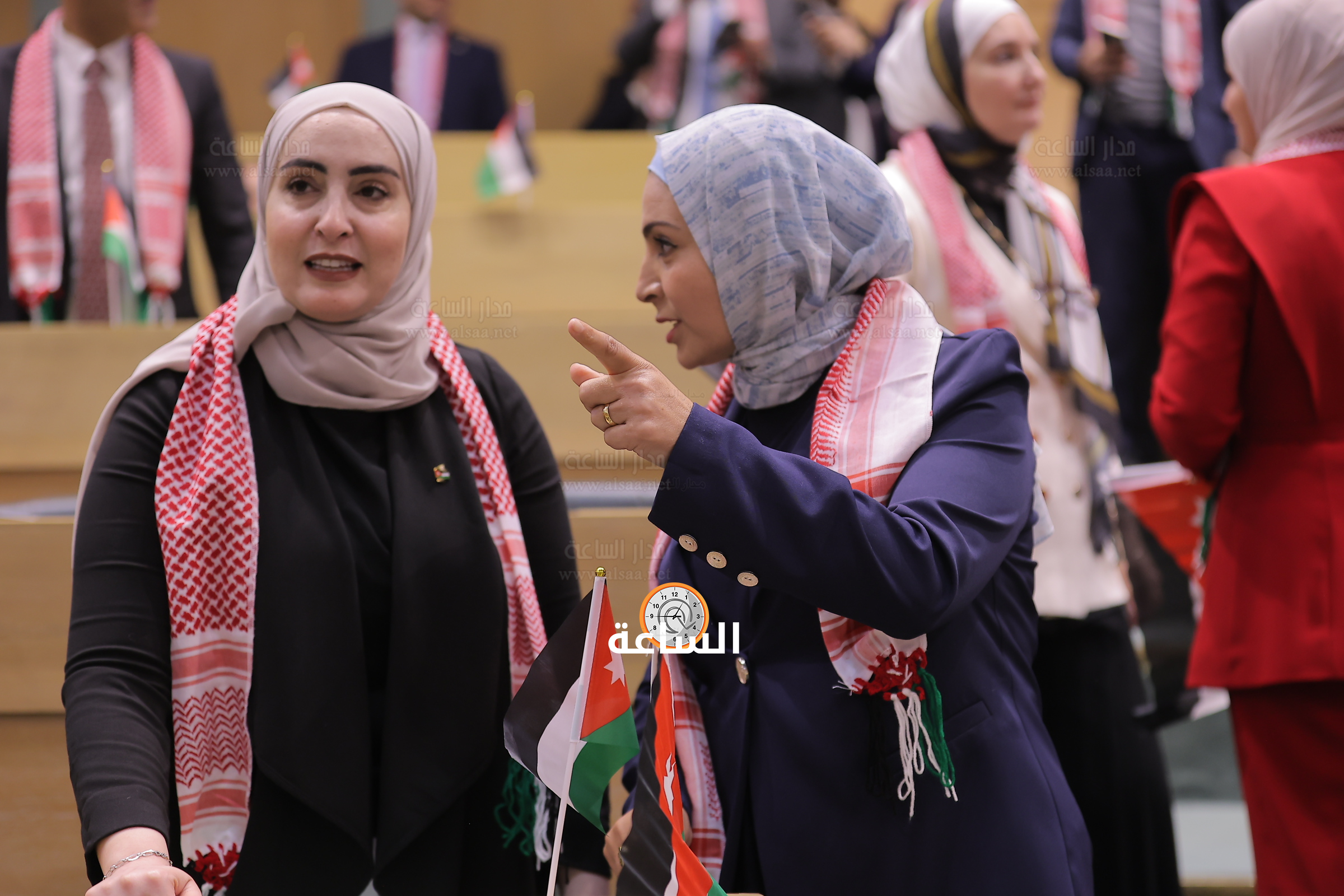 Madar Al-Saa Images 0.30729969293860515