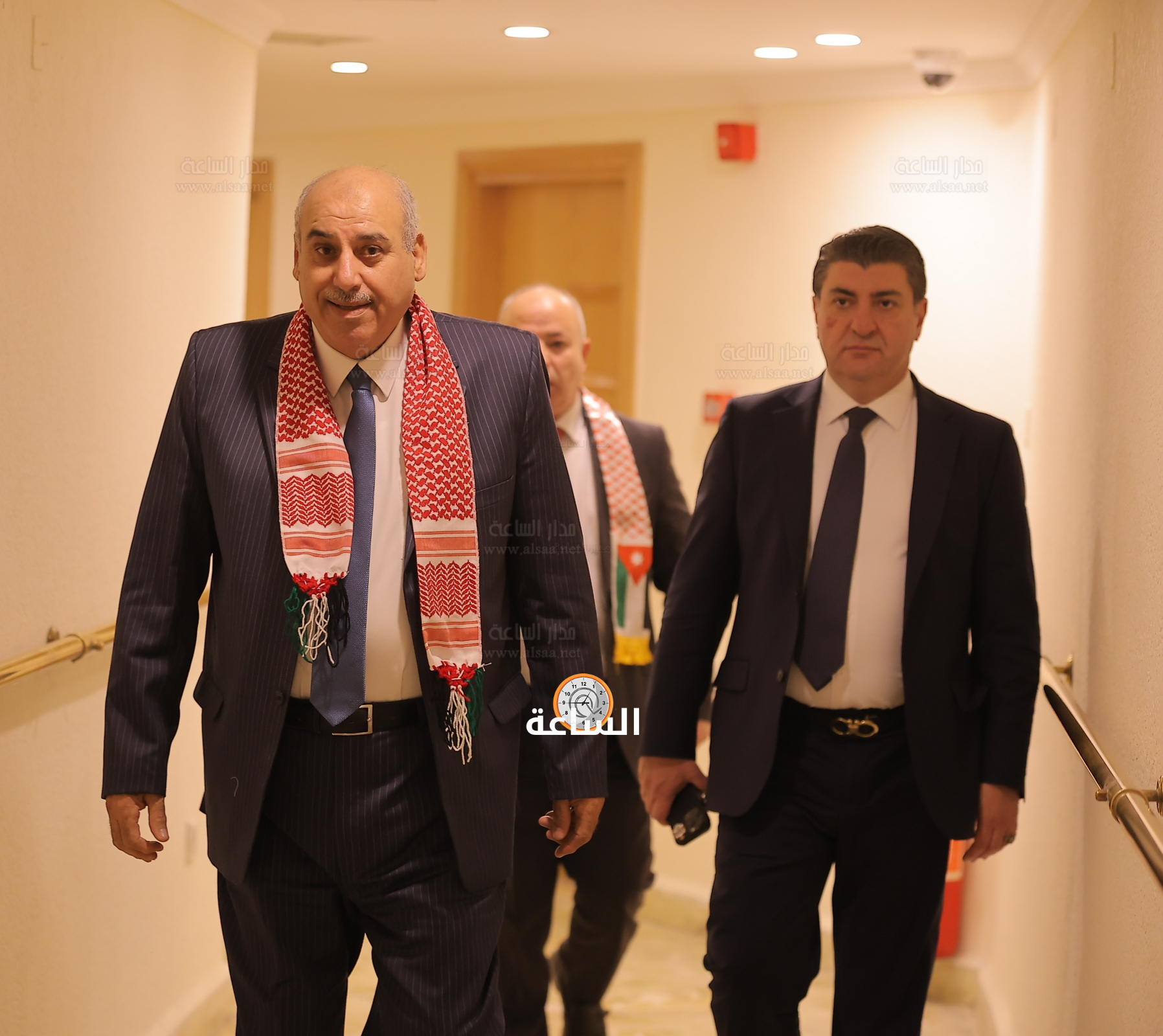 Madar Al-Saa Images 0.5876235219718424