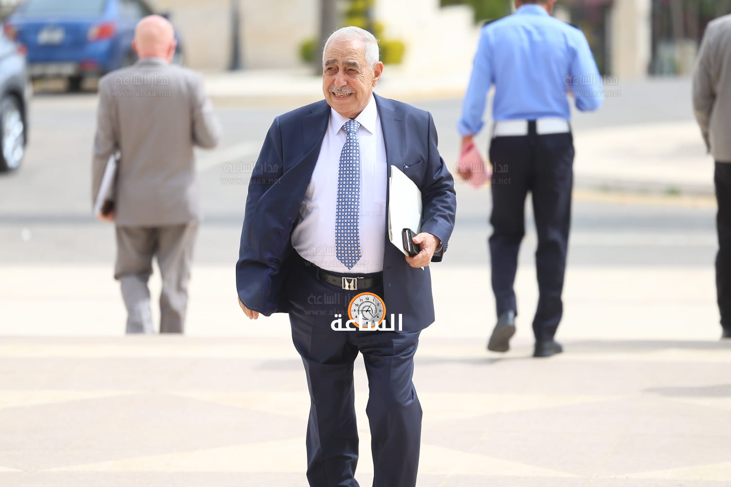 Madar Al-Saa Images 0.677325830088808