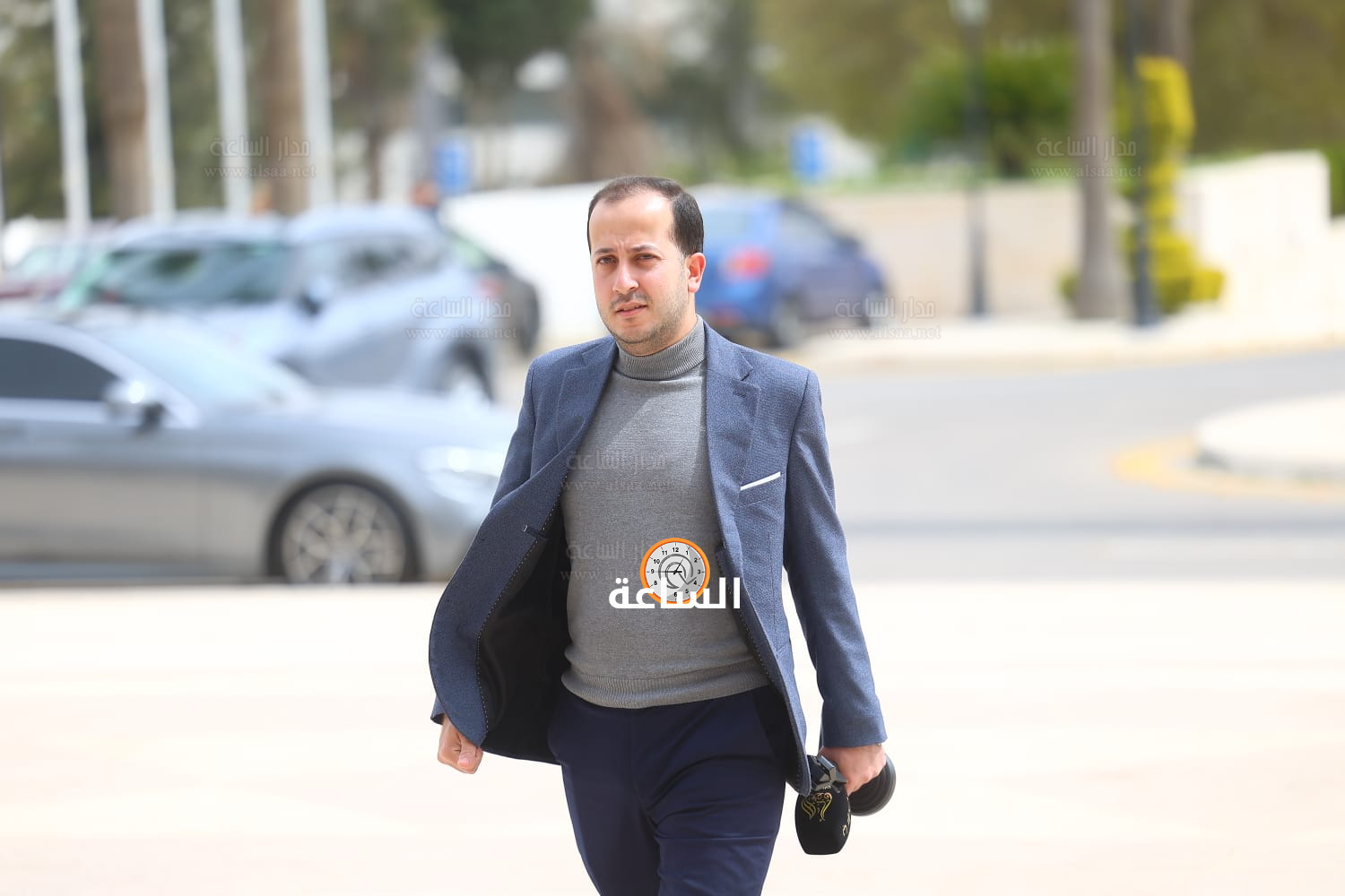 Madar Al-Saa Images 0.8137916158886993