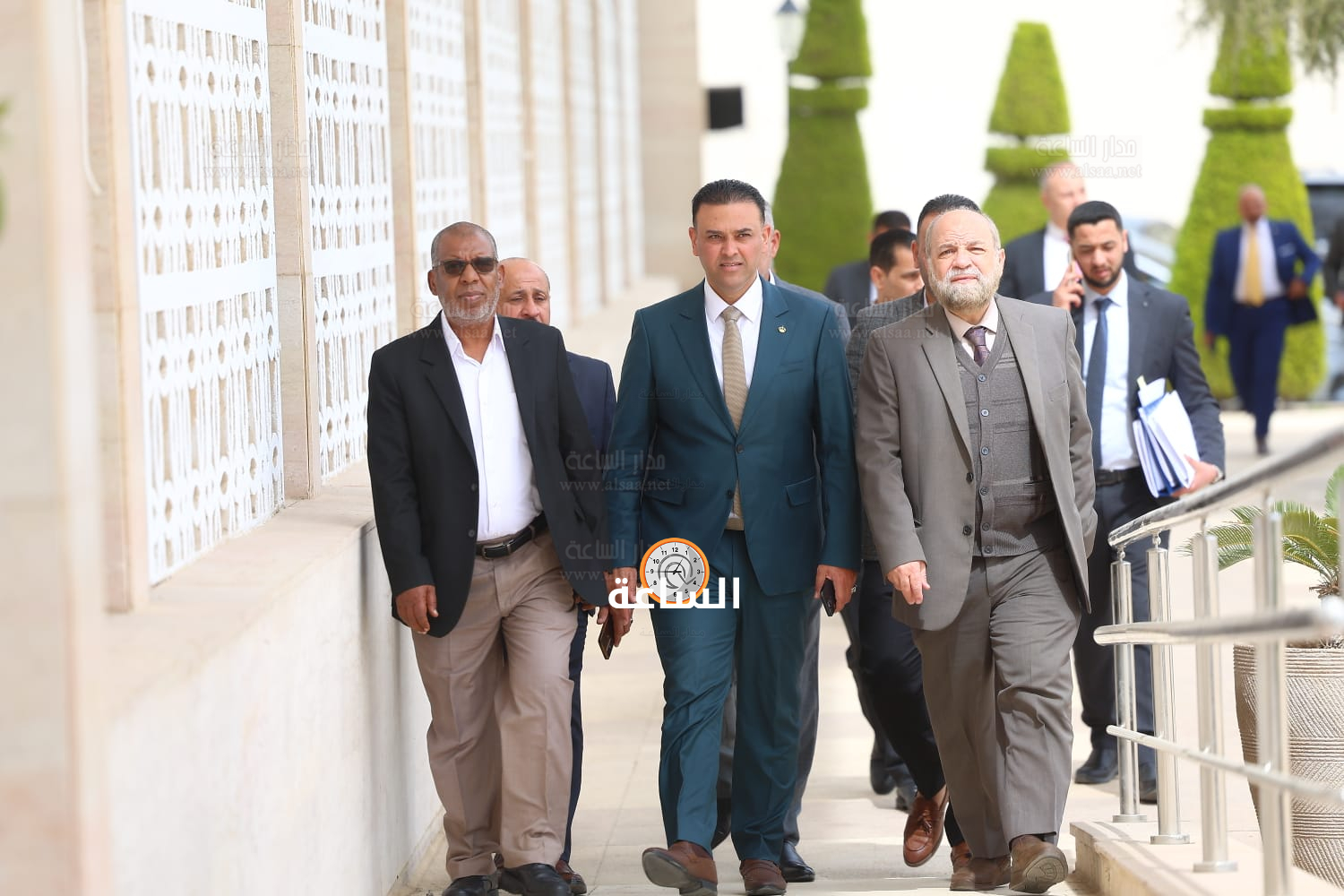 Madar Al-Saa Images 0.6235006840244971