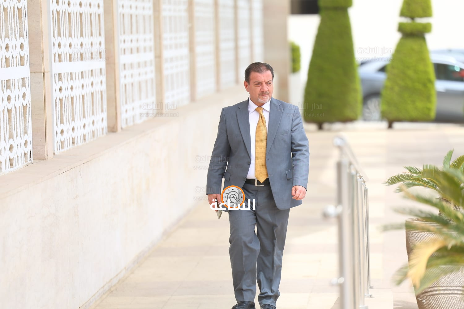 Madar Al-Saa Images 0.8121225239335779