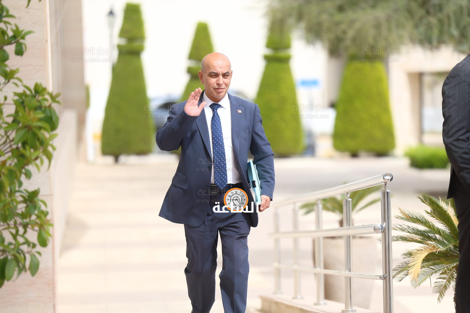 Madar Al-Saa Images 0.6648877239137414