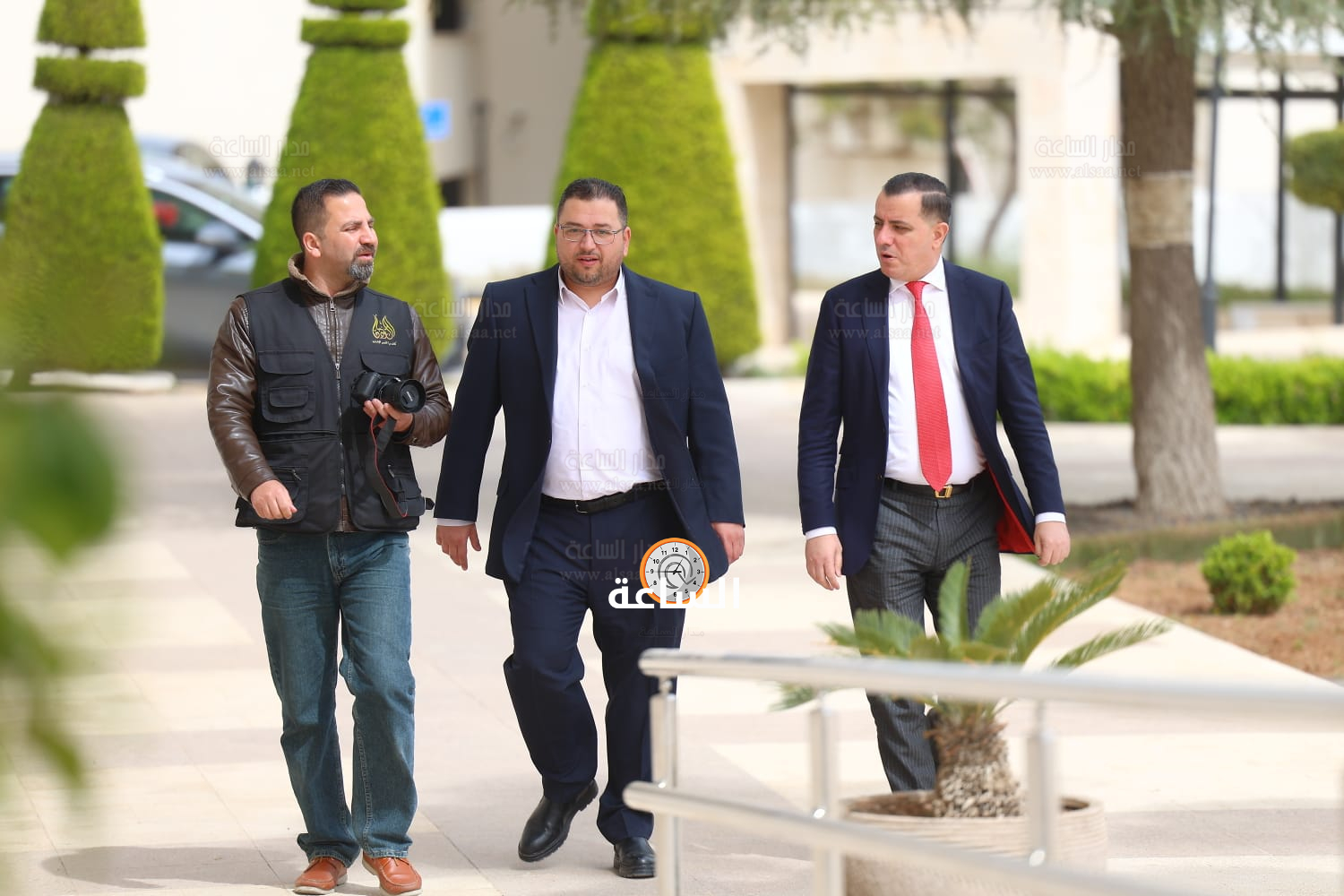 Madar Al-Saa Images 0.6990017258229642