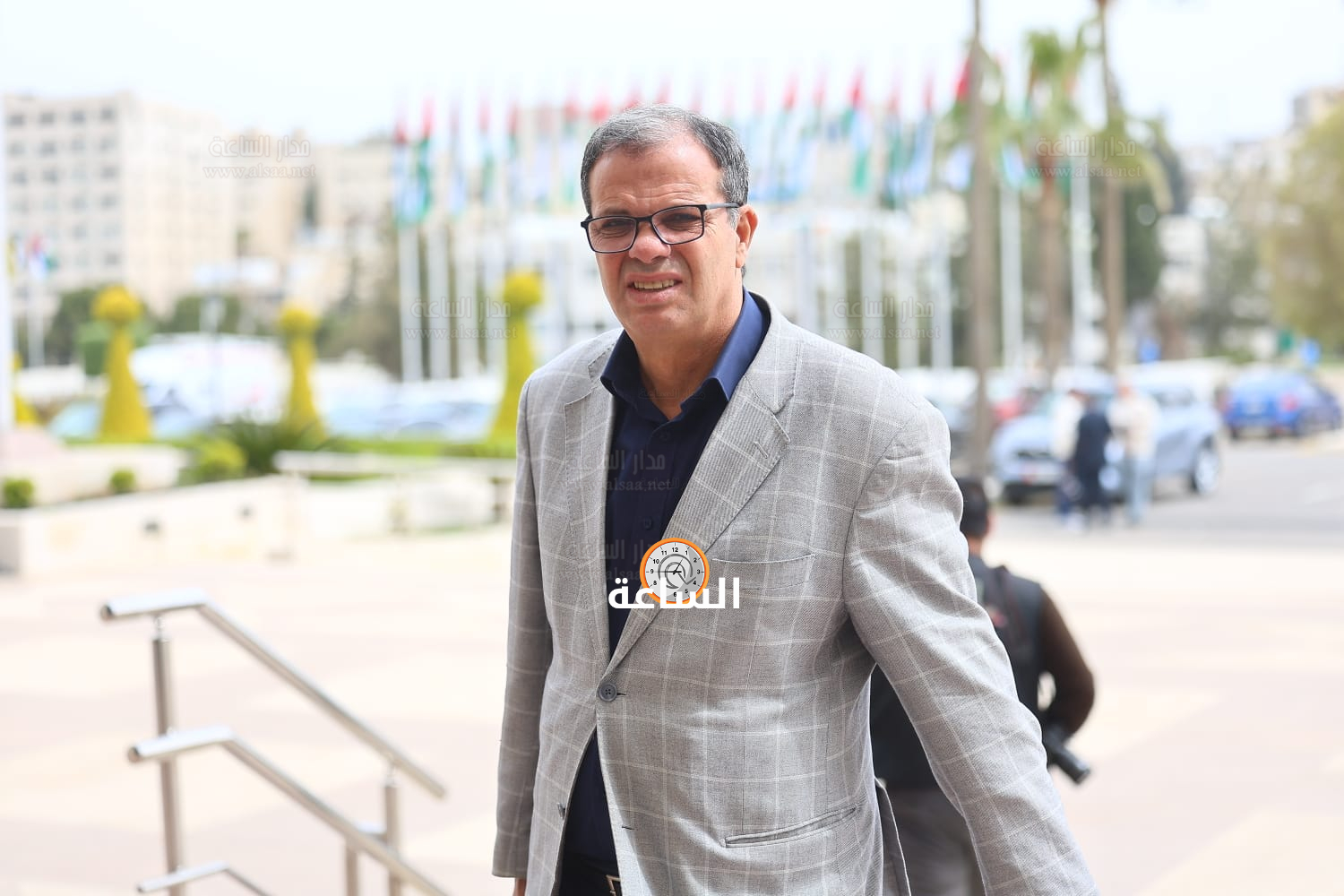 Madar Al-Saa Images 0.24609265966886007