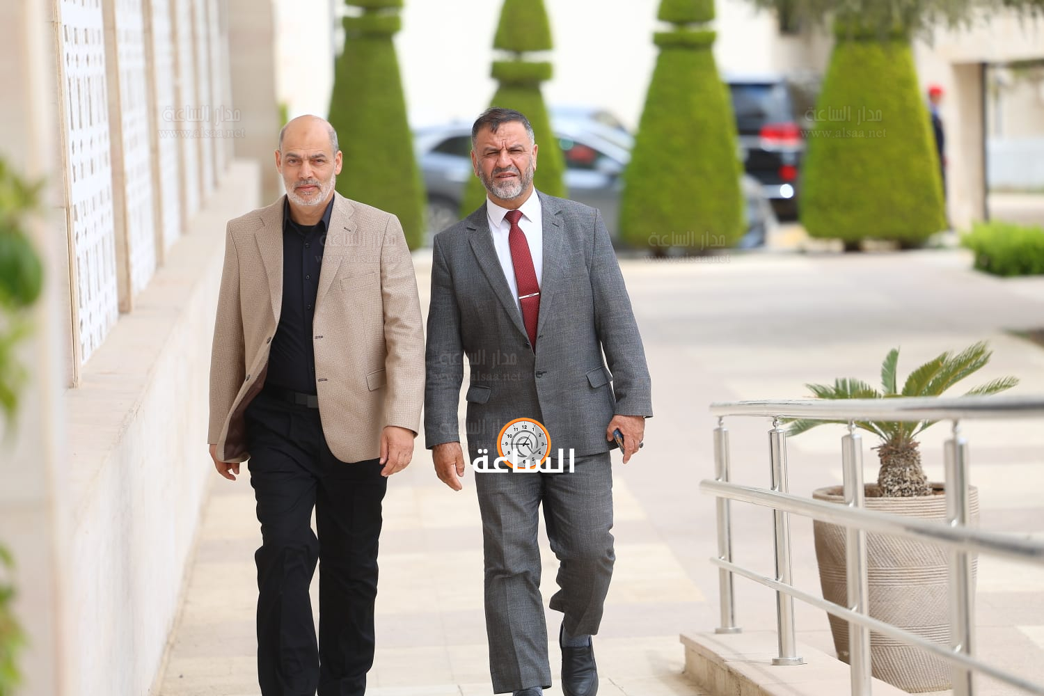 Madar Al-Saa Images 0.6693425356082484