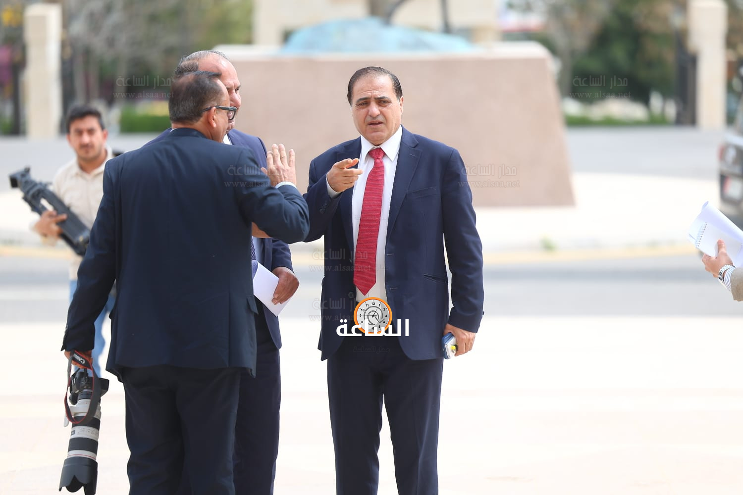 Madar Al-Saa Images 0.7280641052387896