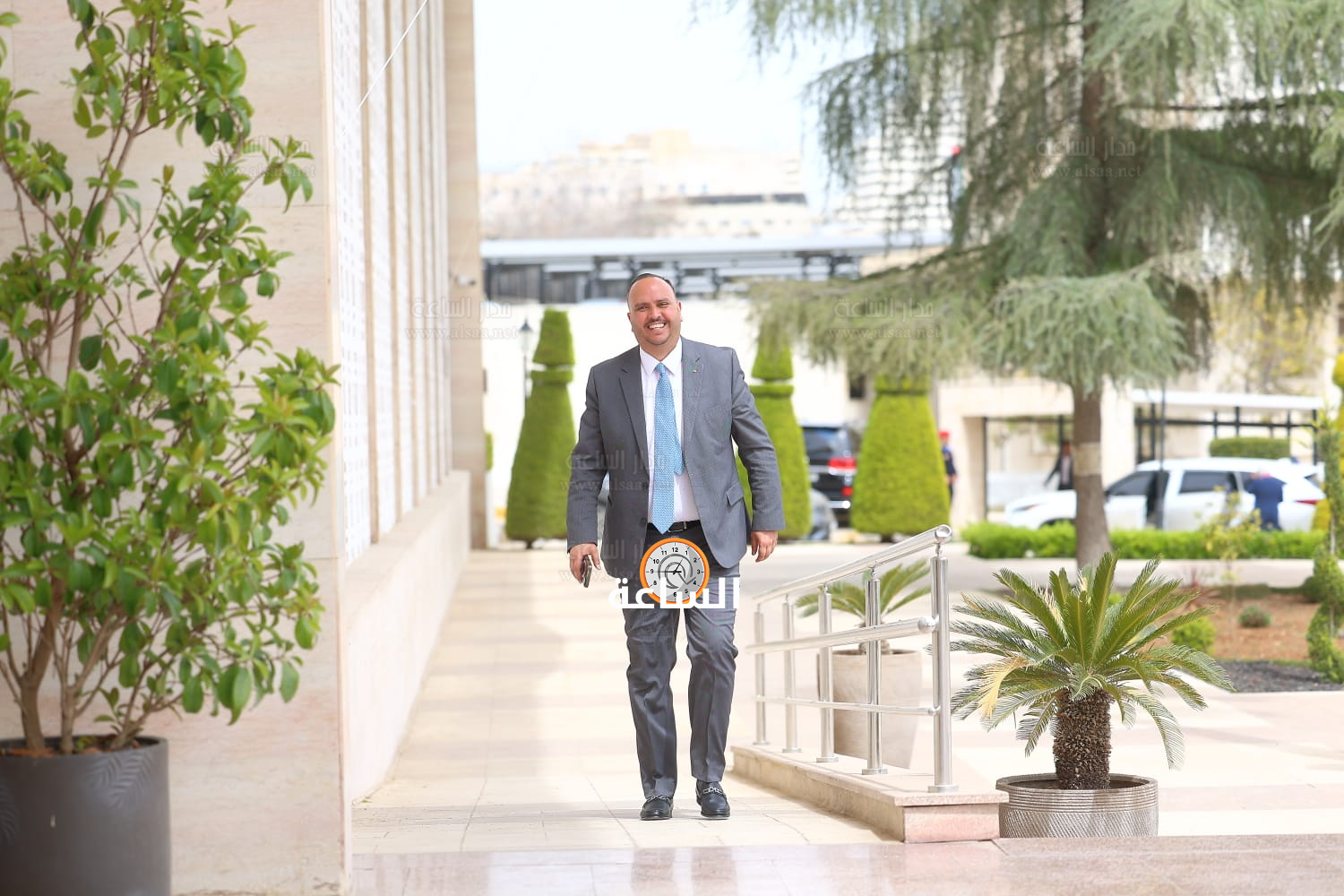 Madar Al-Saa Images 0.1782553513142422