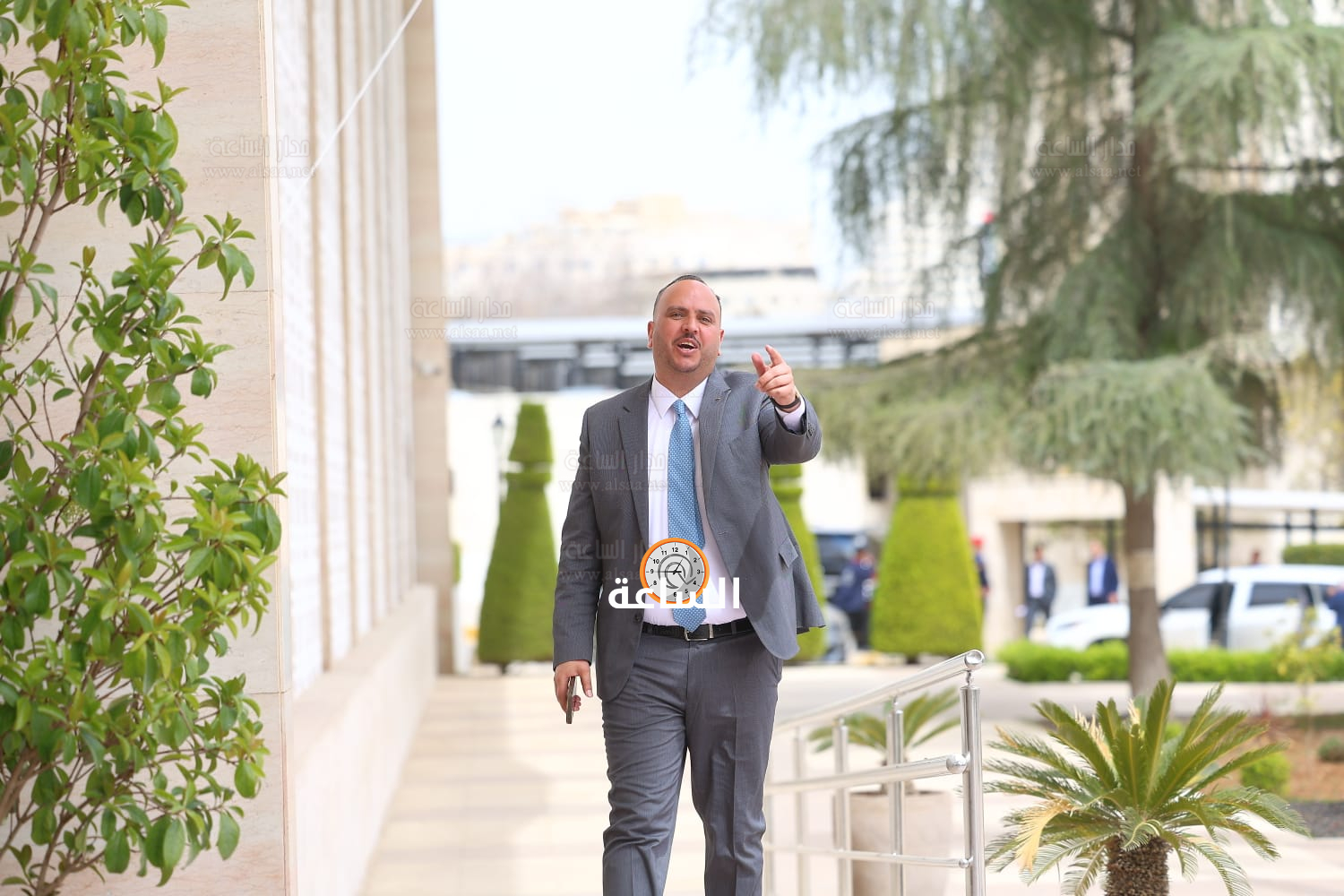 Madar Al-Saa Images 0.17375392500059927