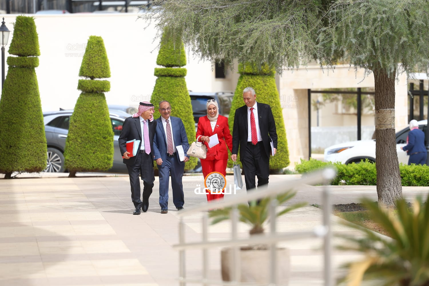 Madar Al-Saa Images 0.2413707114091973