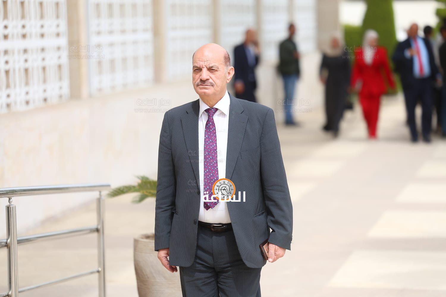 Madar Al-Saa Images 0.4555390725080063