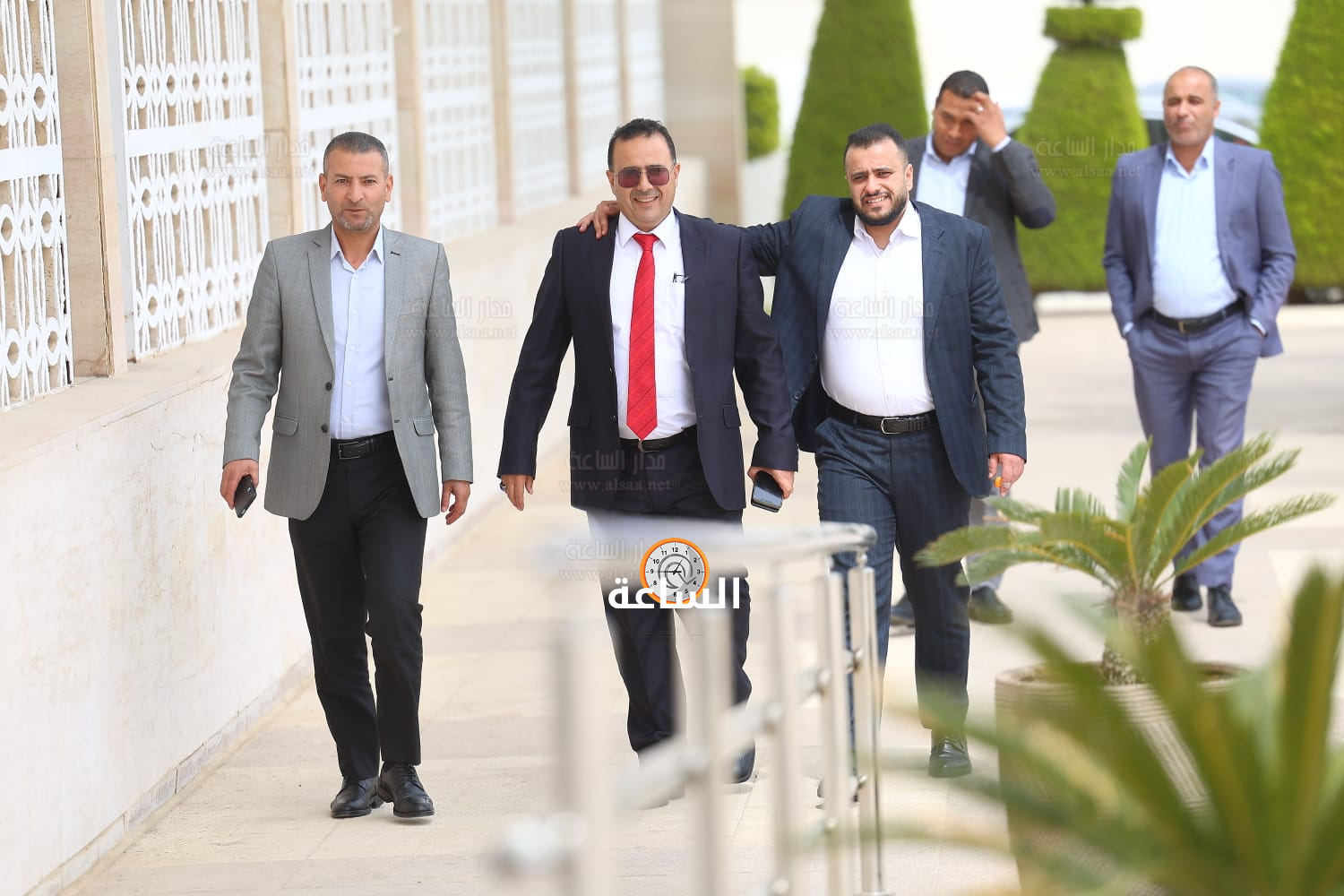 Madar Al-Saa Images 0.08570609060032175