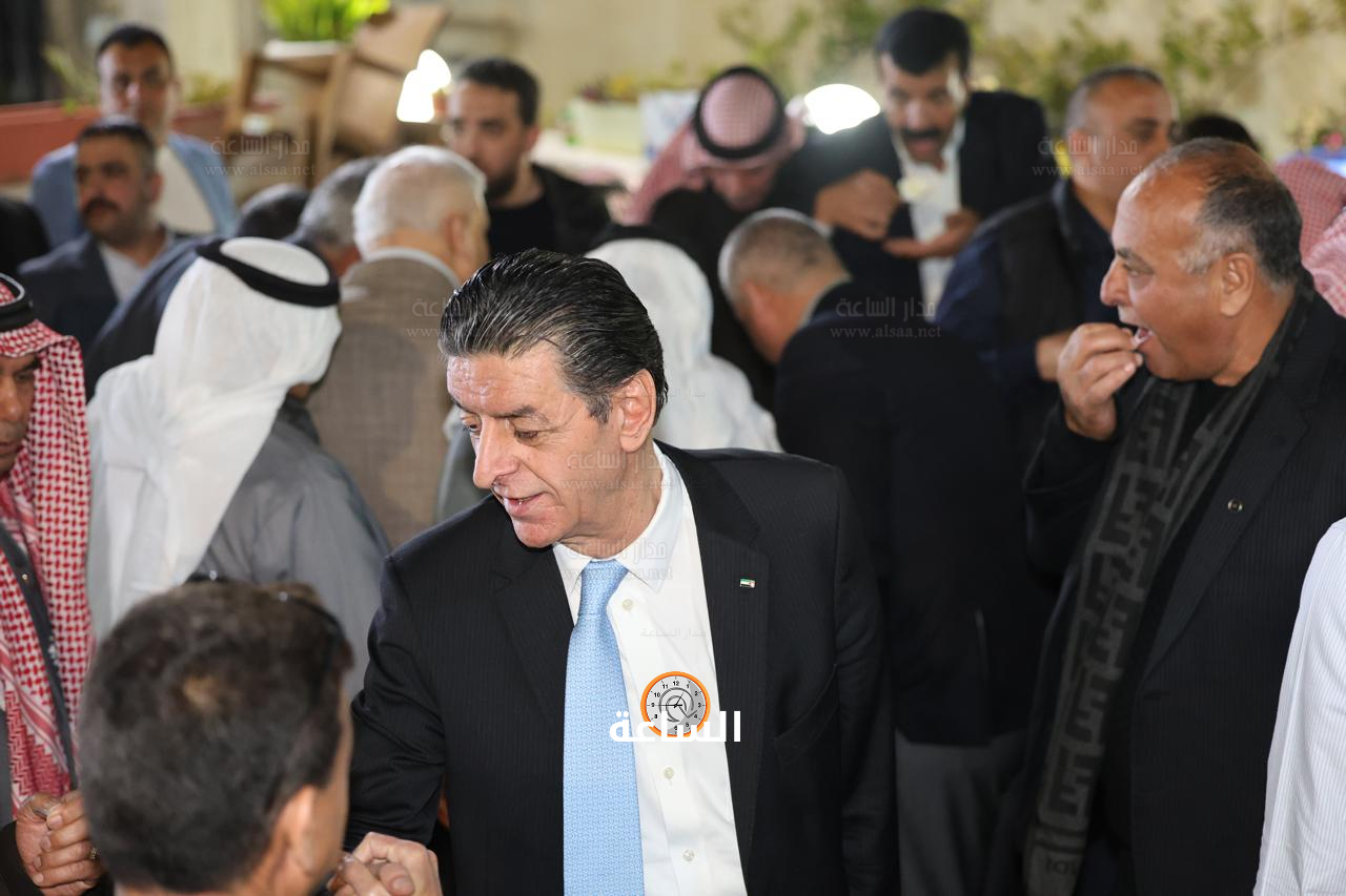 Madar Al-Saa Images 0.4494545091803115