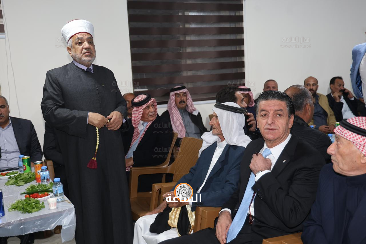 Madar Al-Saa Images 0.9348337594635651