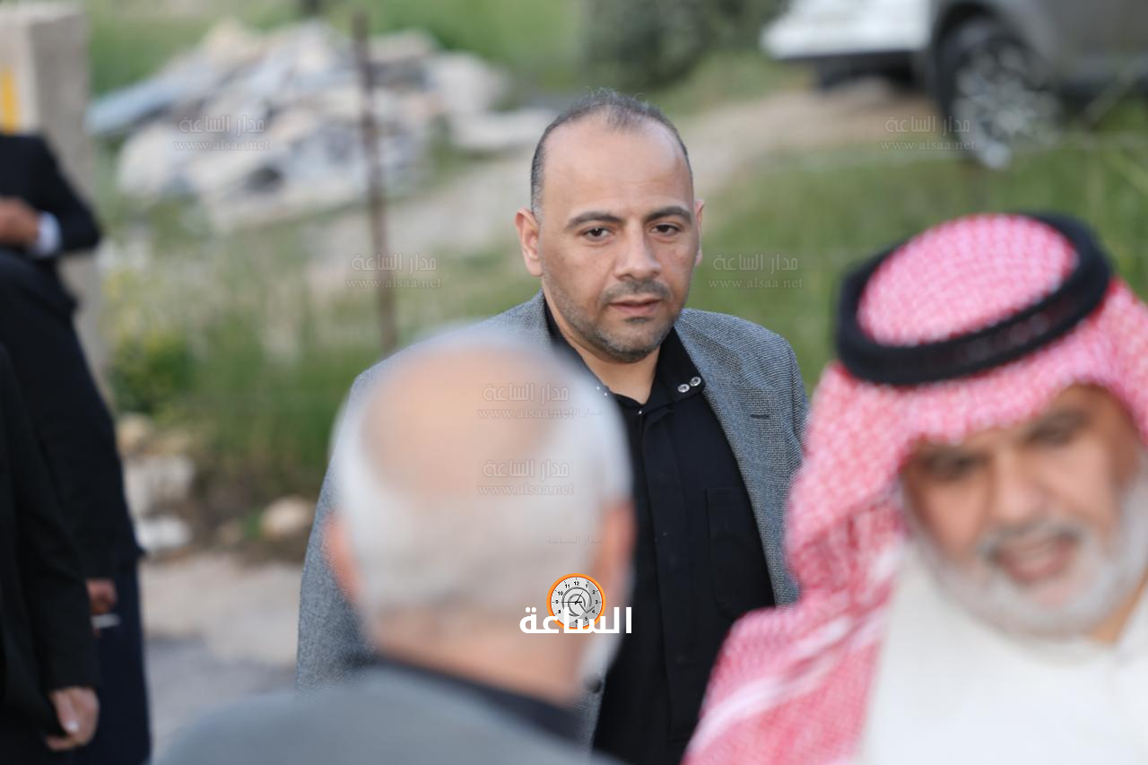 Madar Al-Saa Images 0.6968263683854531