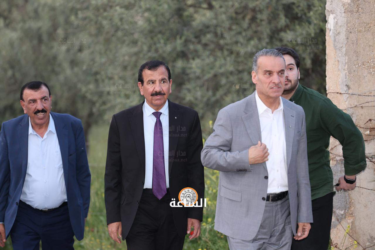 Madar Al-Saa Images 0.8806015854462762