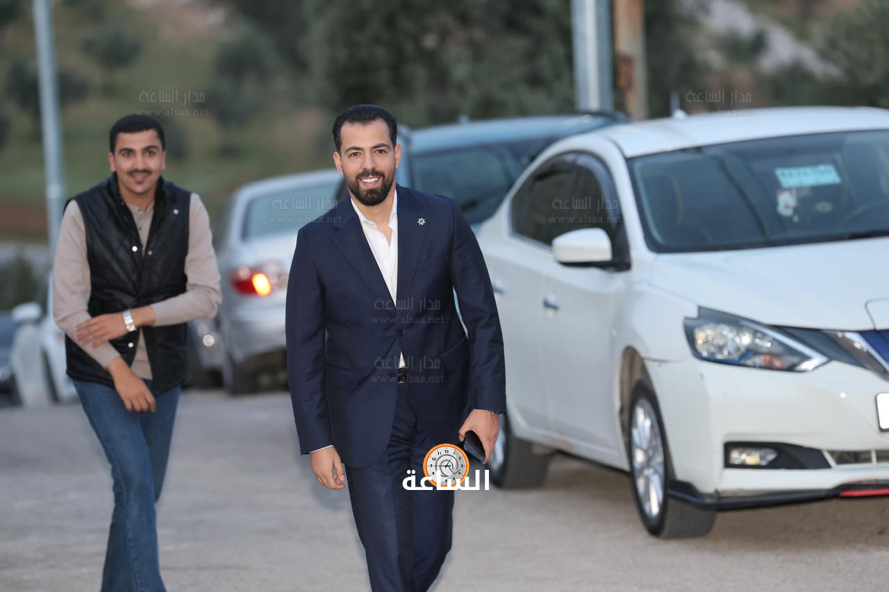 Madar Al-Saa Images 0.22072308824109121